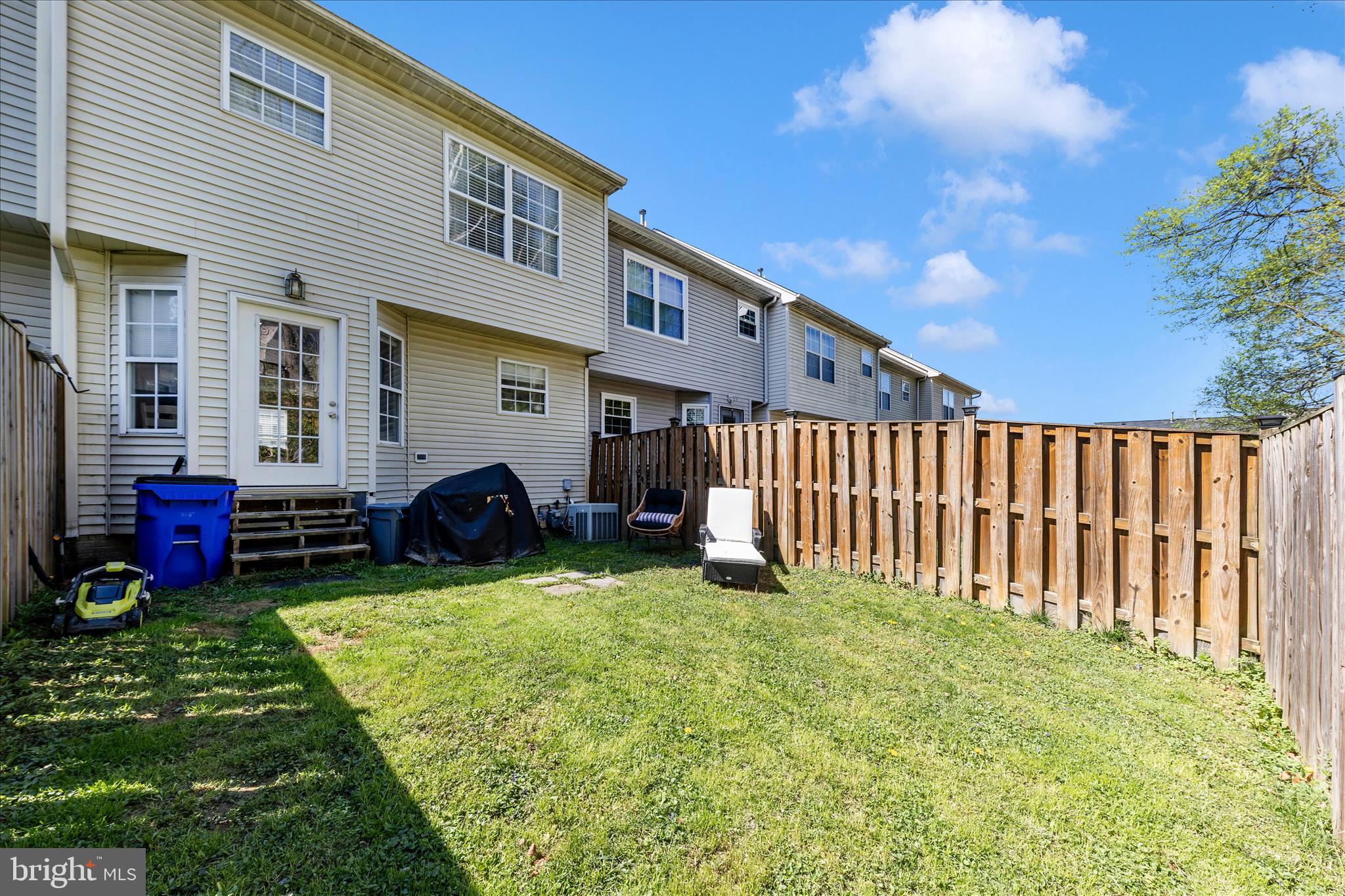 SPRING RIDGE - Residential