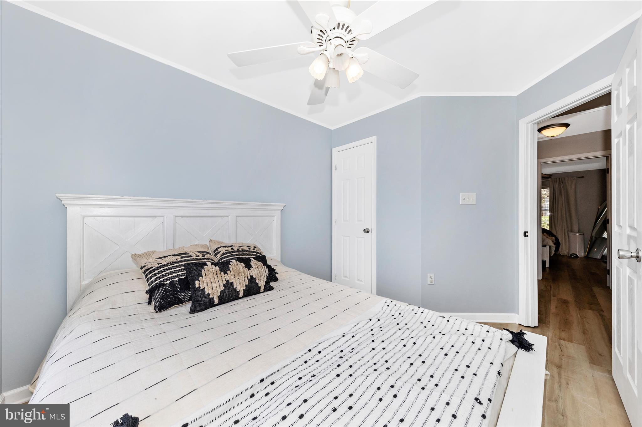 SPRING RIDGE - Residential