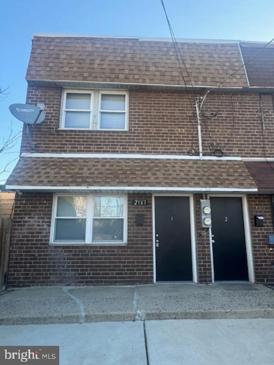 Fully renovated 2 bedroom apartment .  This SECOND FLOOR unit has brand new wall to wall carpeting throughout.  Open floor plan with updated kitchen which includes granite counter tops, subway tile back splash with mosaic accent tile and stainless steel appliances.  Full updated bathroom in hall with new vanity and shower with updated white tile.  Additionally there are 2 bedrooms off back of unit.  Property also includes gas forced air heat and central air and is equipped with its own washer/dryer hook up.  Landlord requires first month, last month and one month security deposit up front.  No exceptions.  Also no smoking inside unit.  Unit contains a private off street concrete driveway with one designated parking space.  Close to I-95 and all major highways.  Submit your application today.