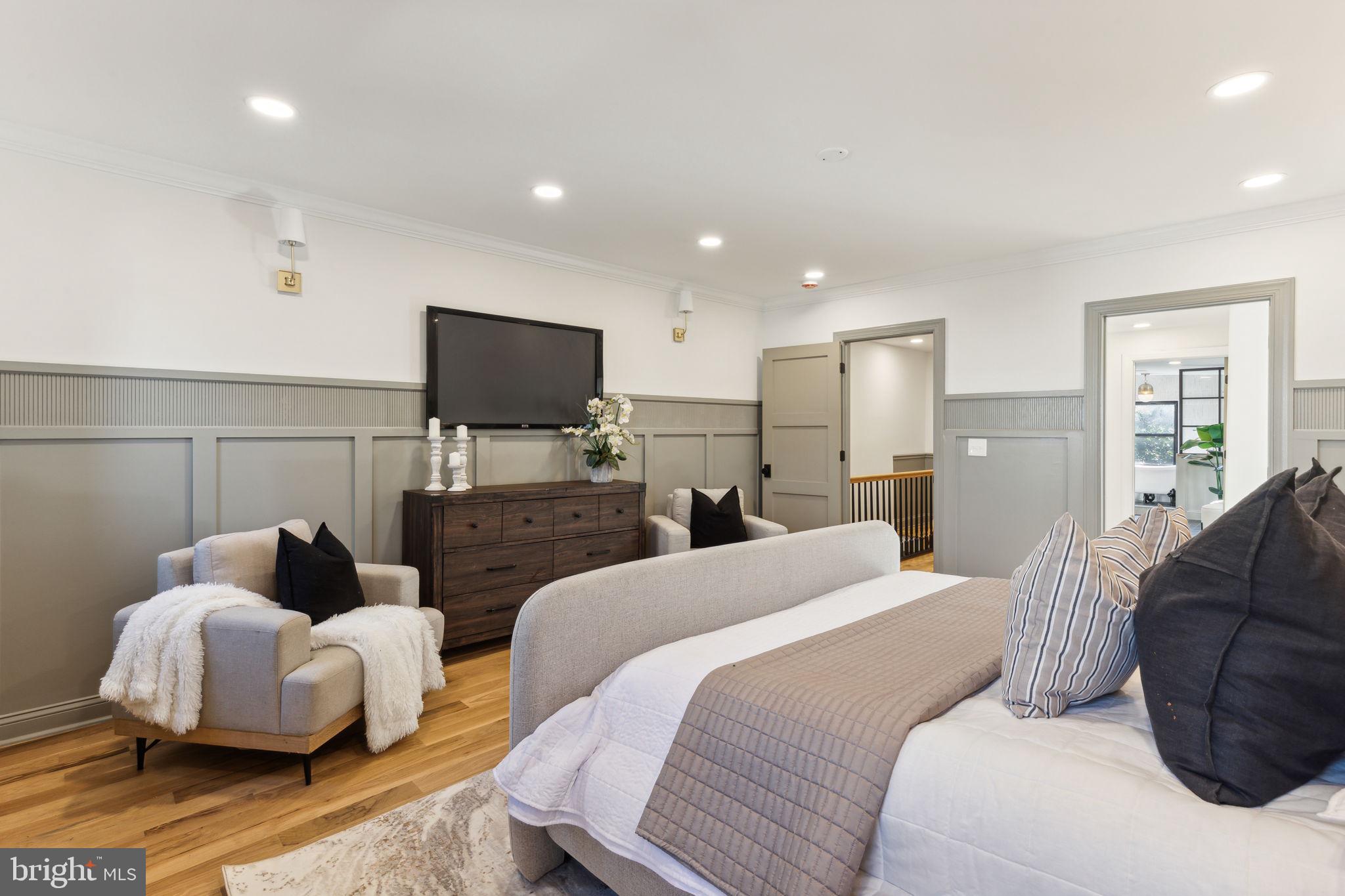 GRADUATE HOSPITAL - Residential