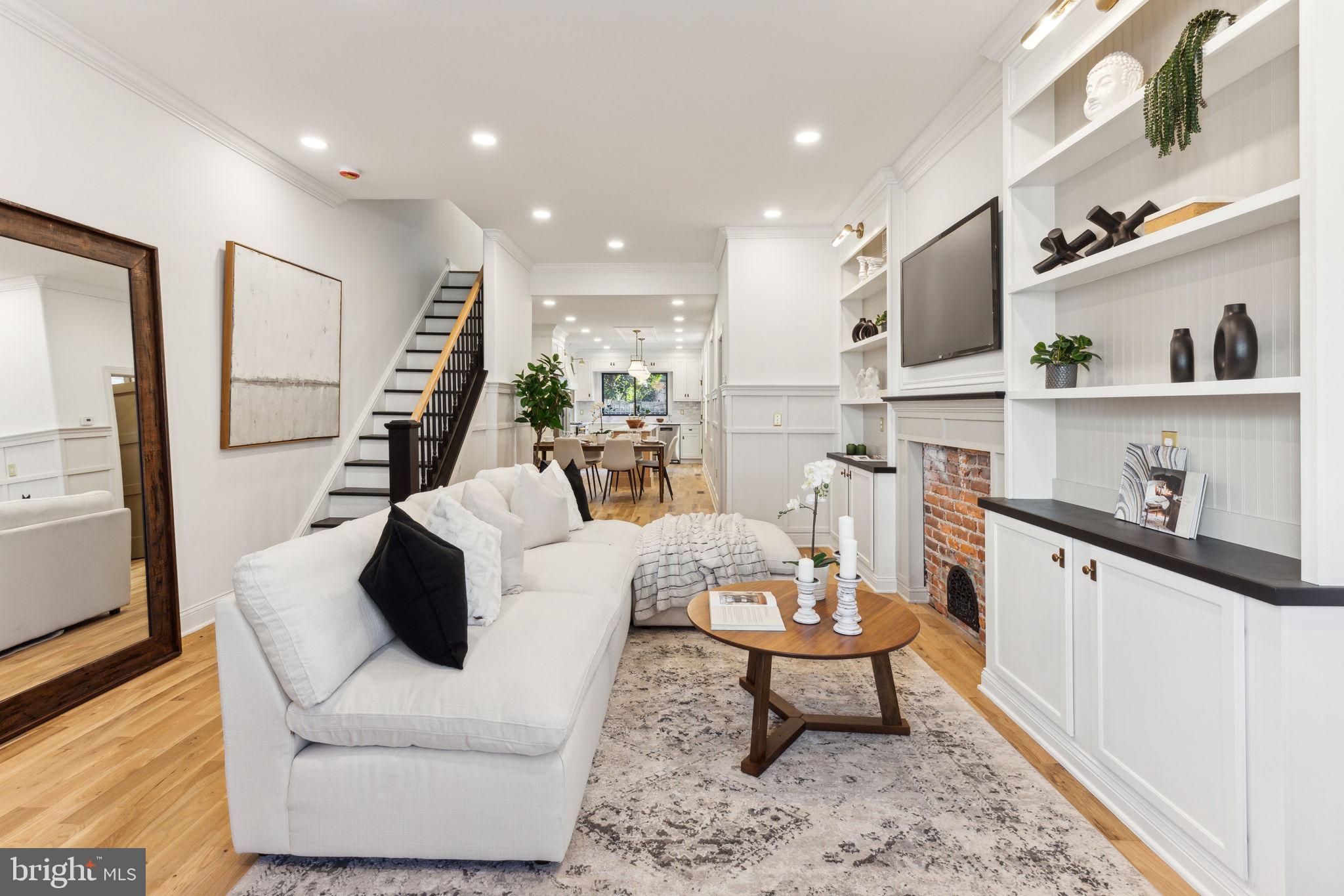 GRADUATE HOSPITAL - Residential