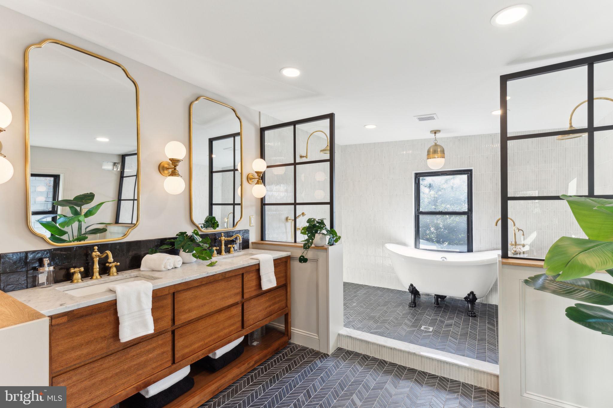 GRADUATE HOSPITAL - Residential