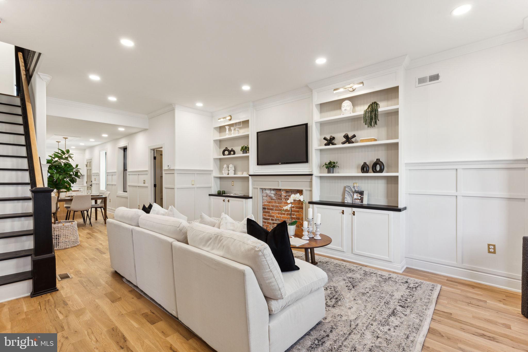 GRADUATE HOSPITAL - Residential