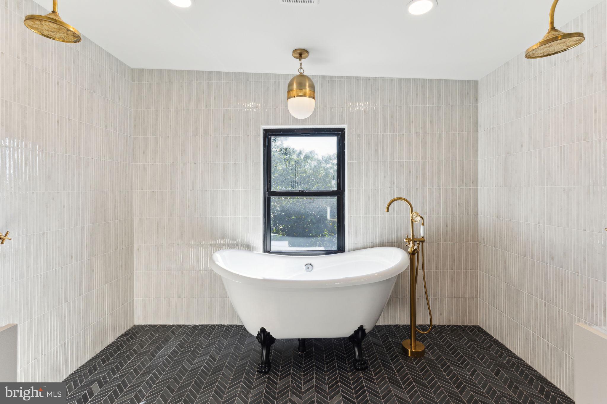 GRADUATE HOSPITAL - Residential