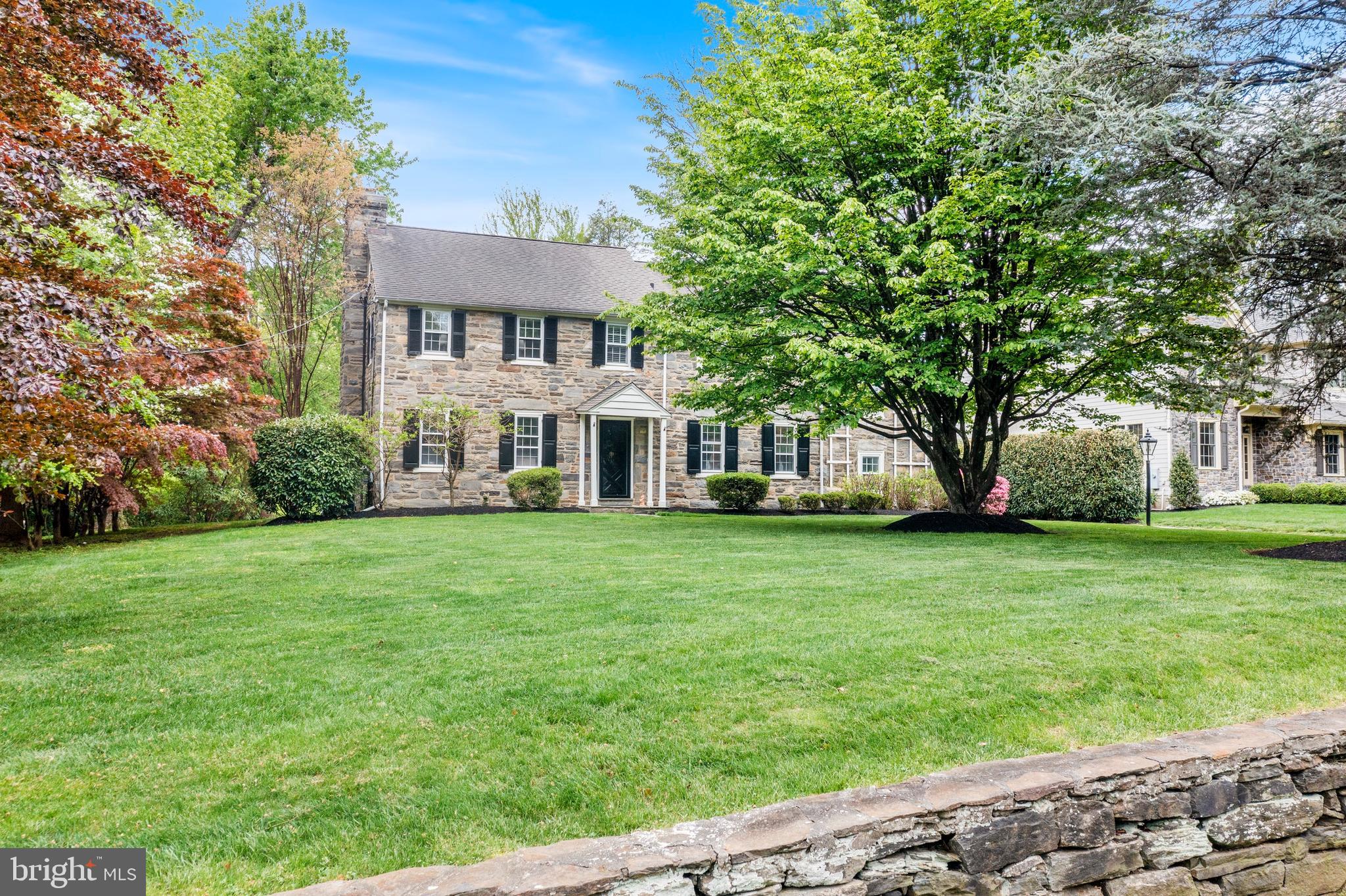 ASHWOOD MANOR - Residential