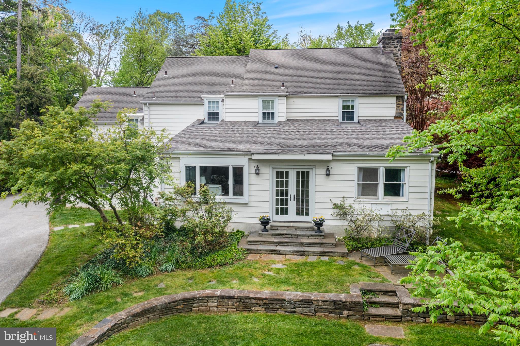 ASHWOOD MANOR - Residential