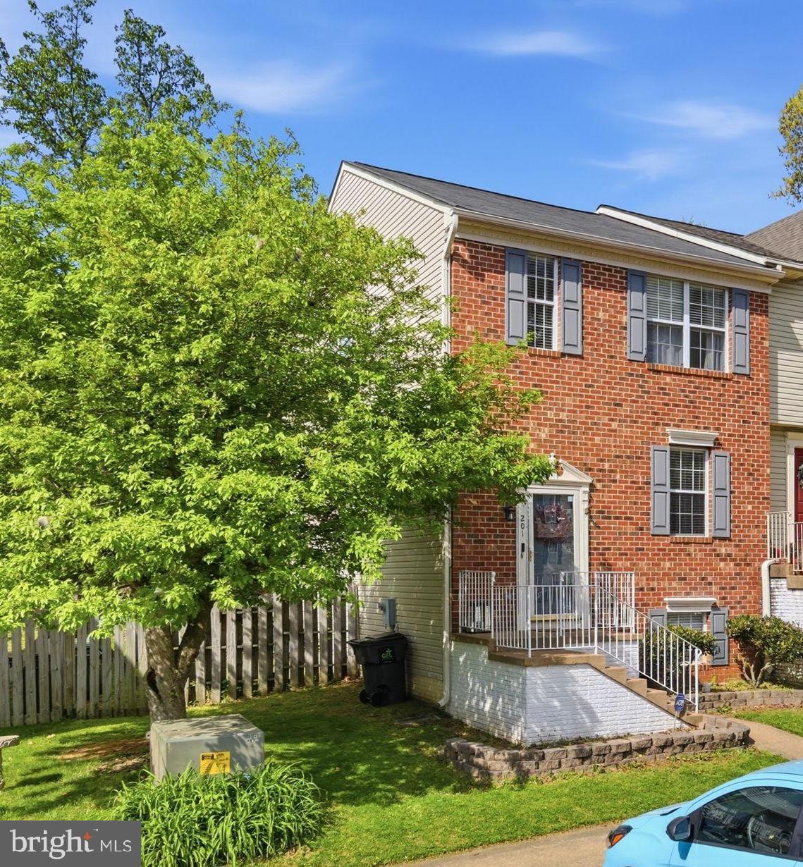 STAFFORD MEWS - Residential