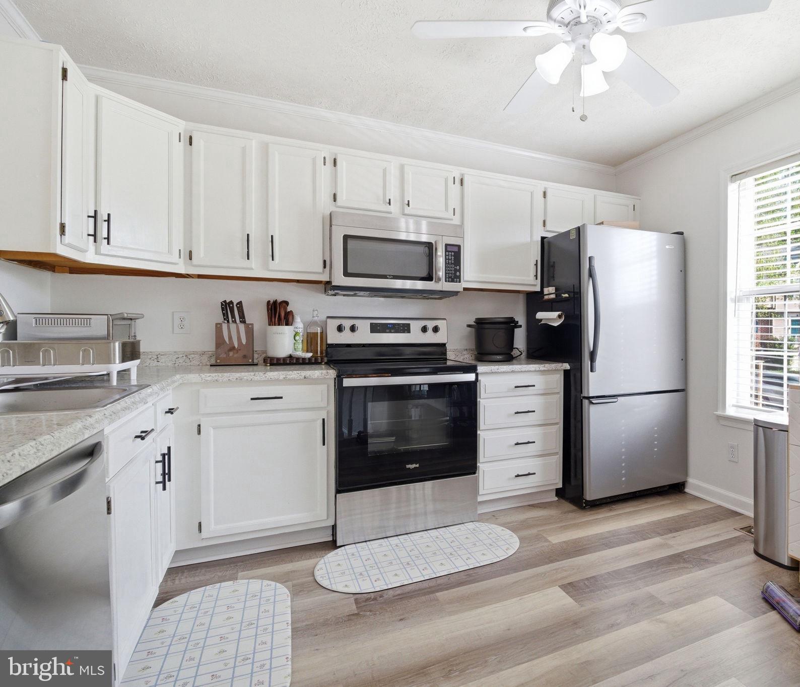 STAFFORD MEWS - Residential