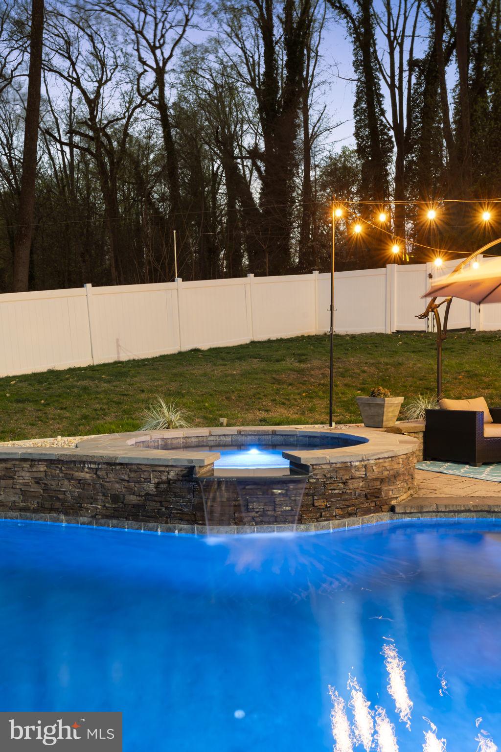 HIGH MEADOW - Residential