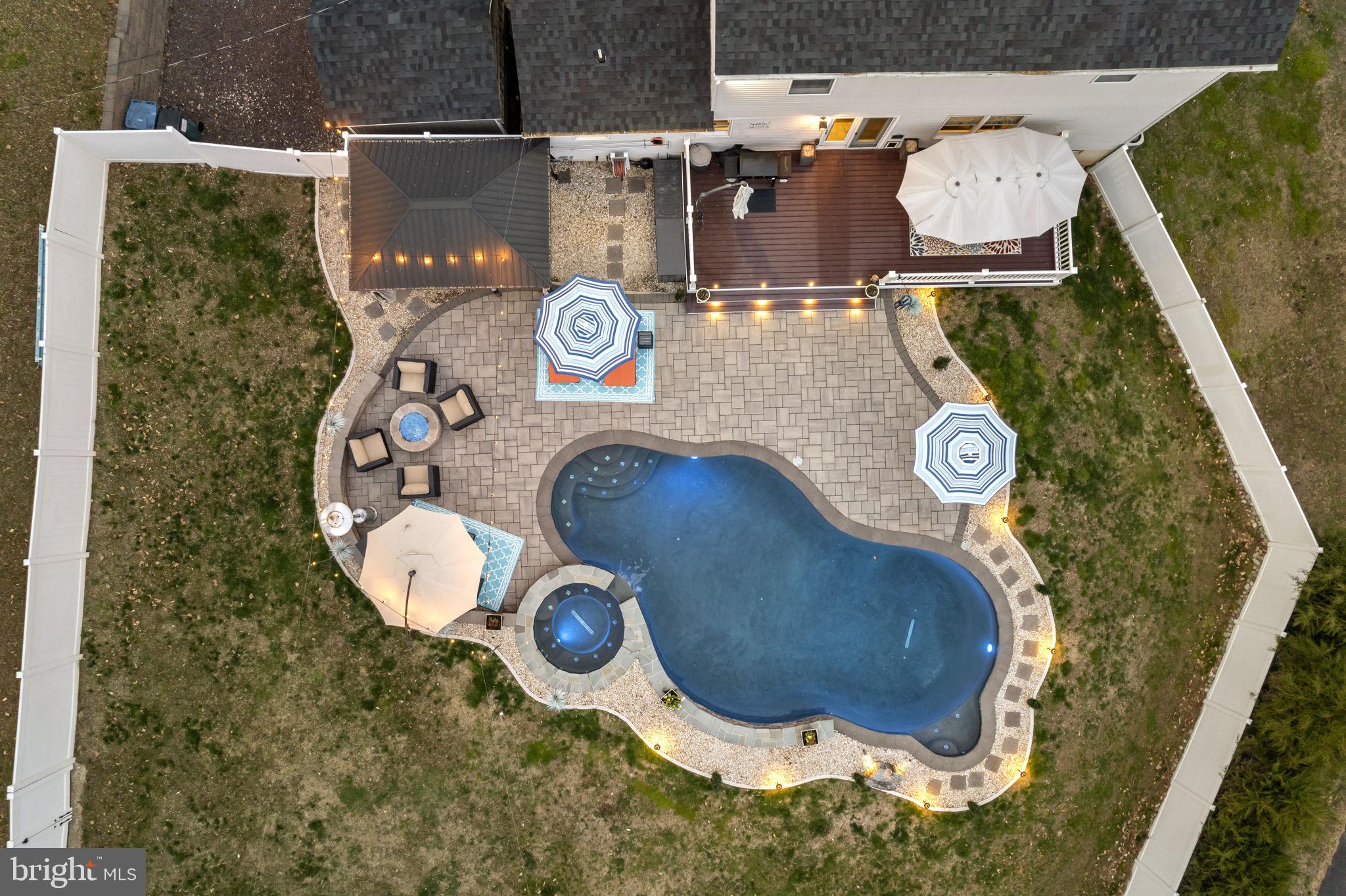 HIGH MEADOW - Residential