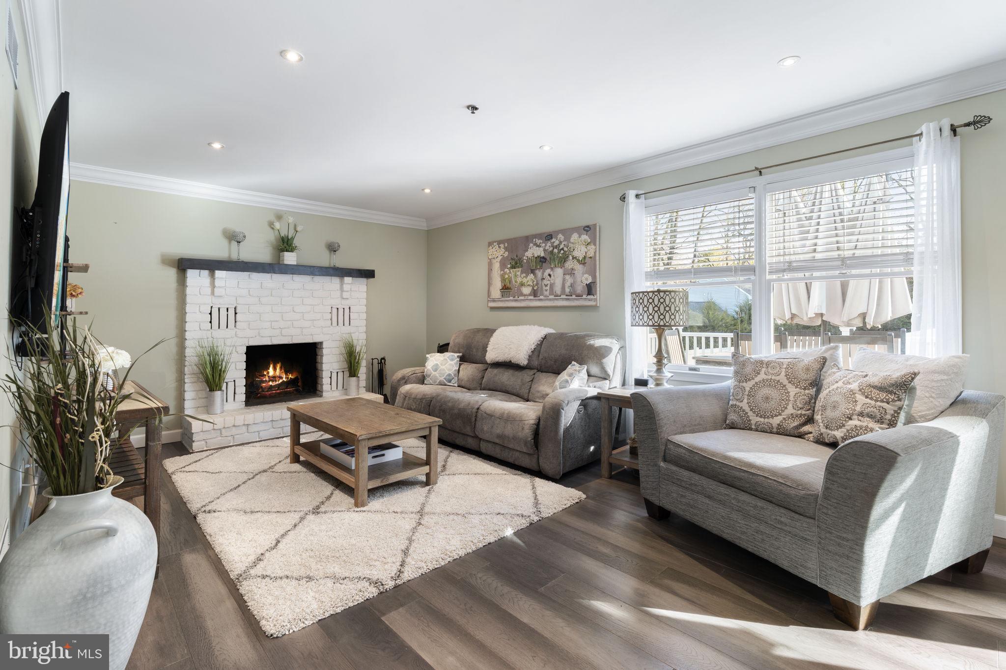 HIGH MEADOW - Residential