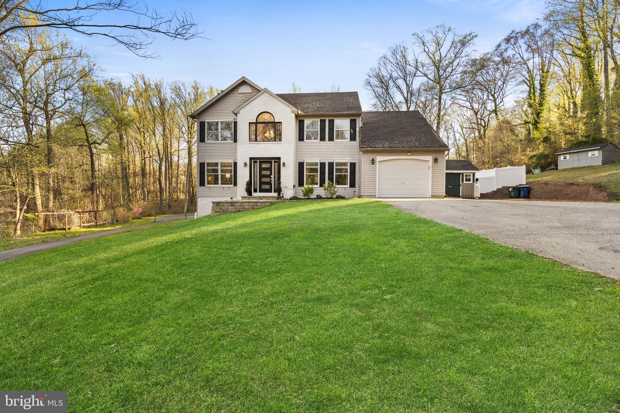 HIGH MEADOW - Residential