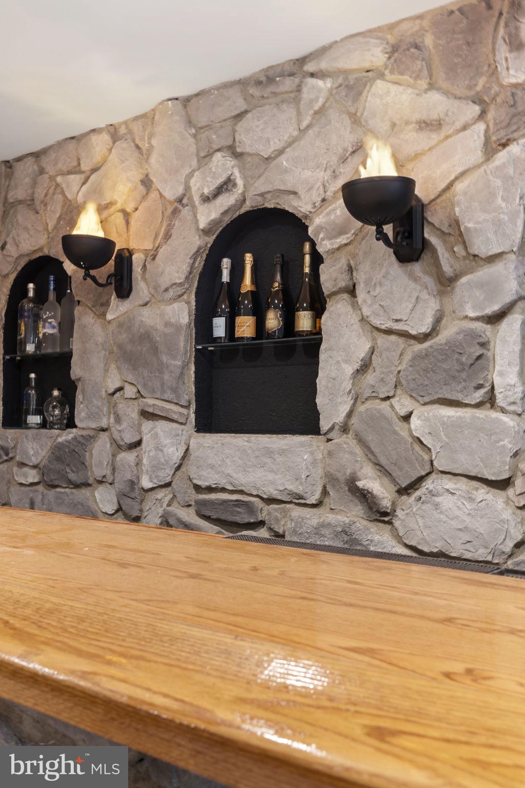 HIGH MEADOW - Residential