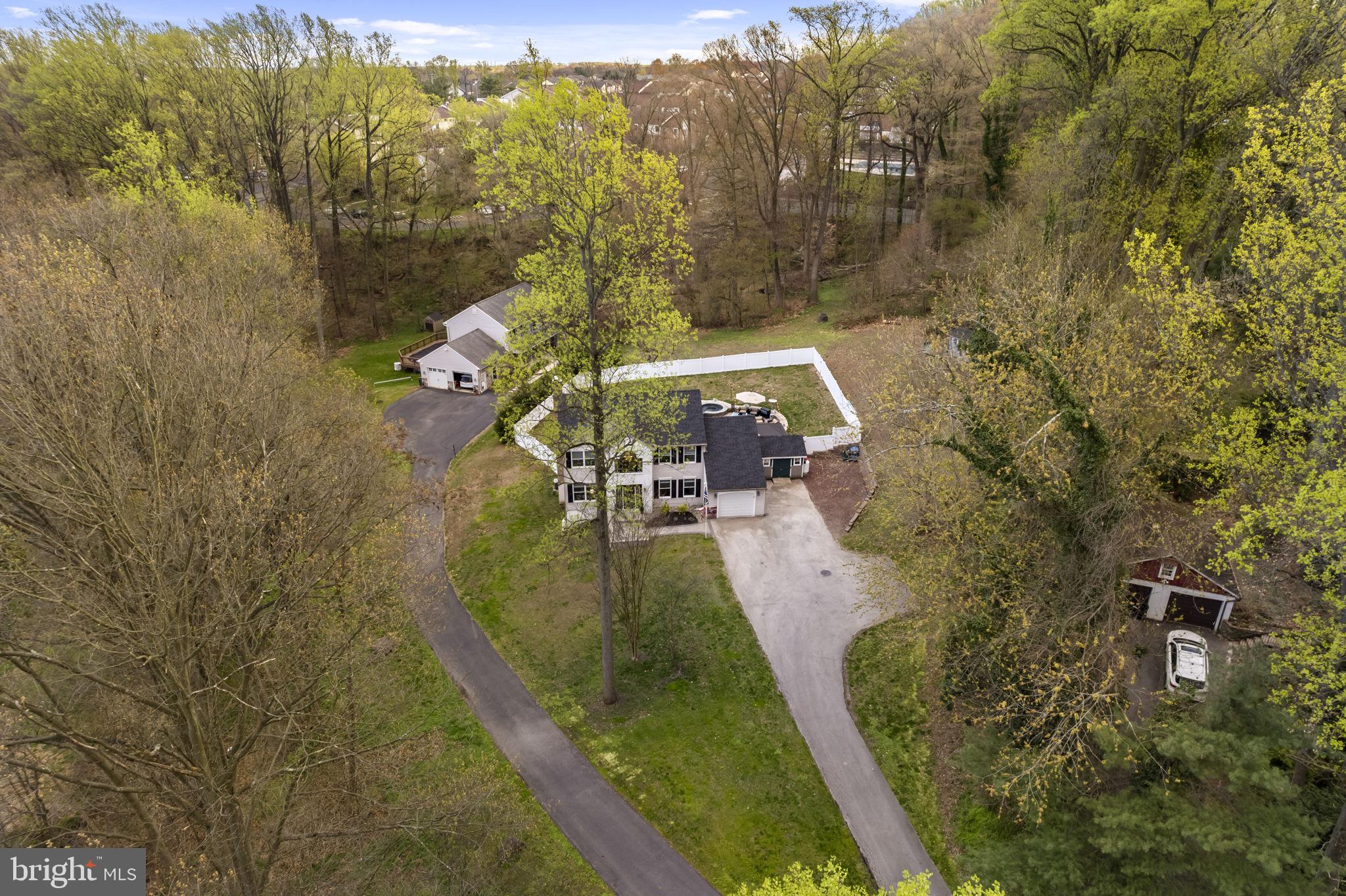 HIGH MEADOW - Residential