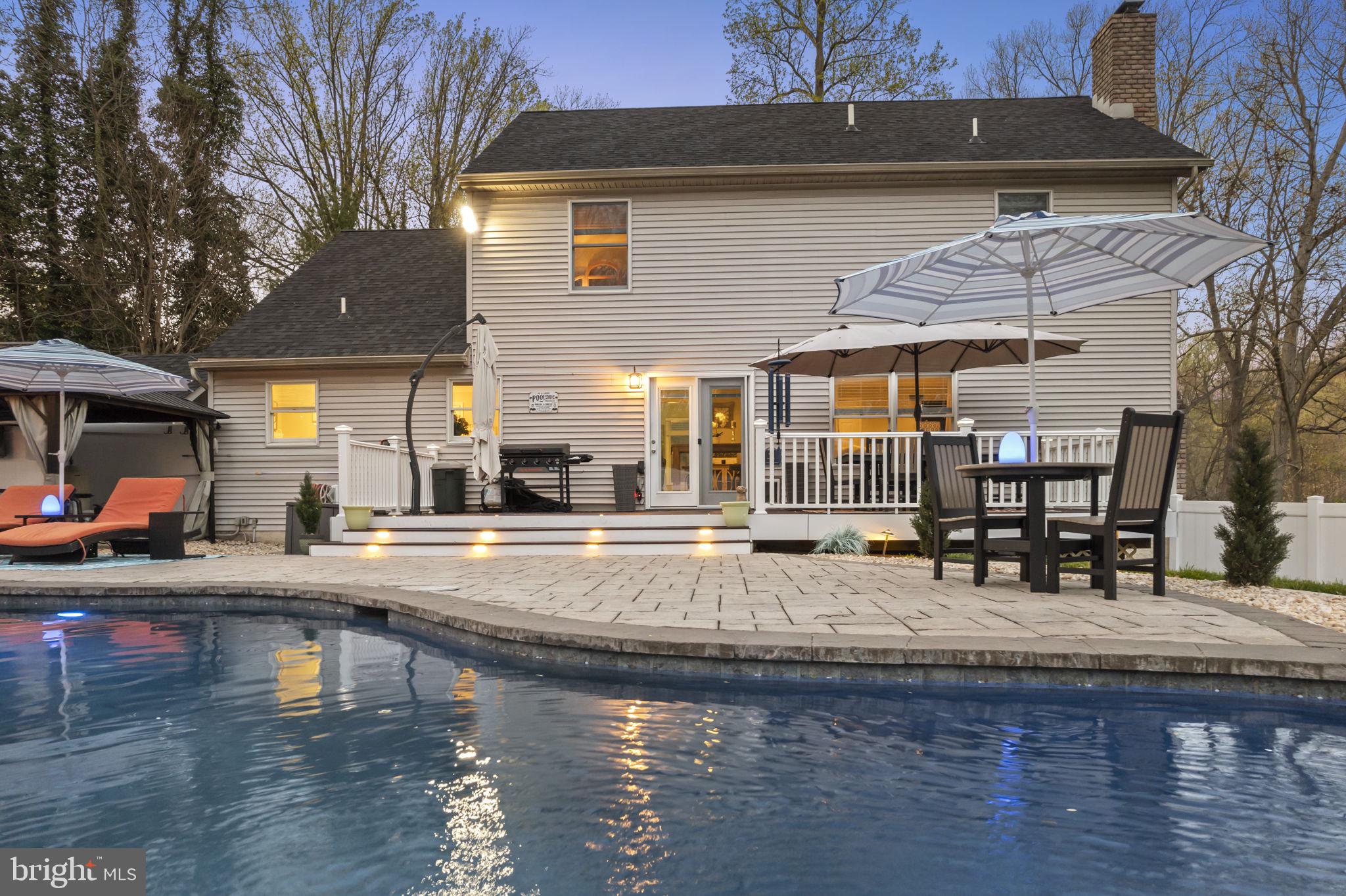 HIGH MEADOW - Residential