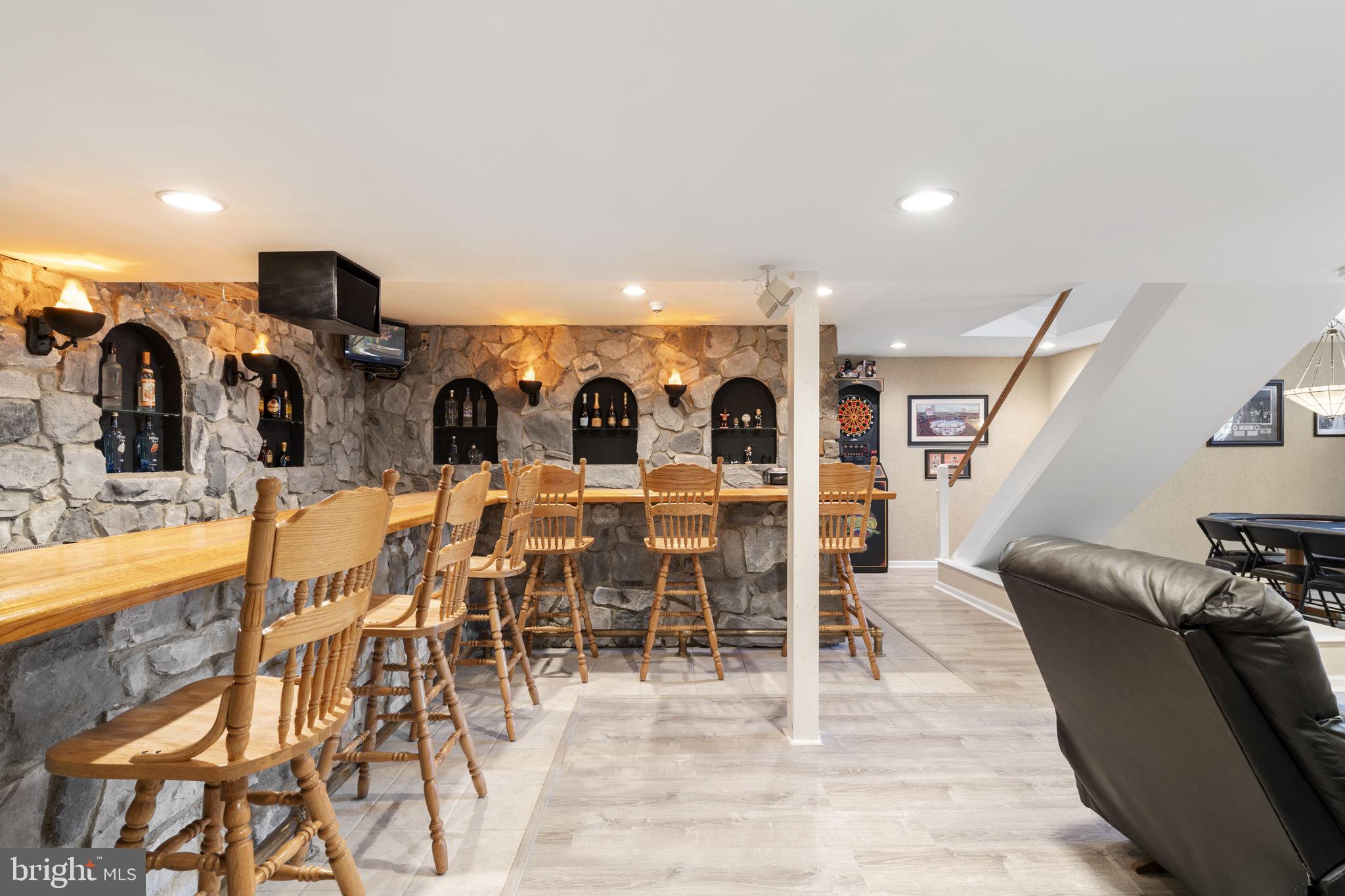 HIGH MEADOW - Residential