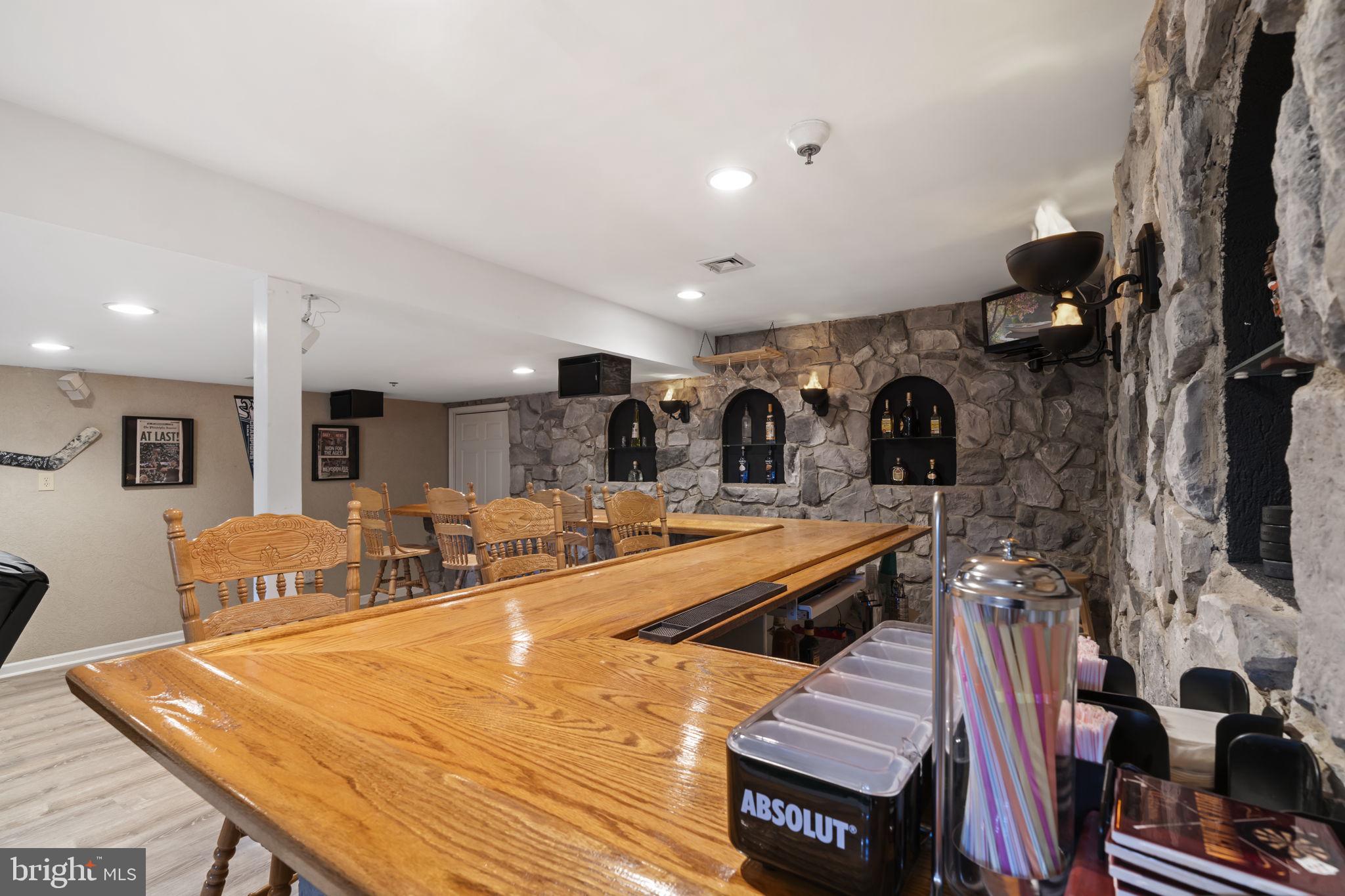 HIGH MEADOW - Residential