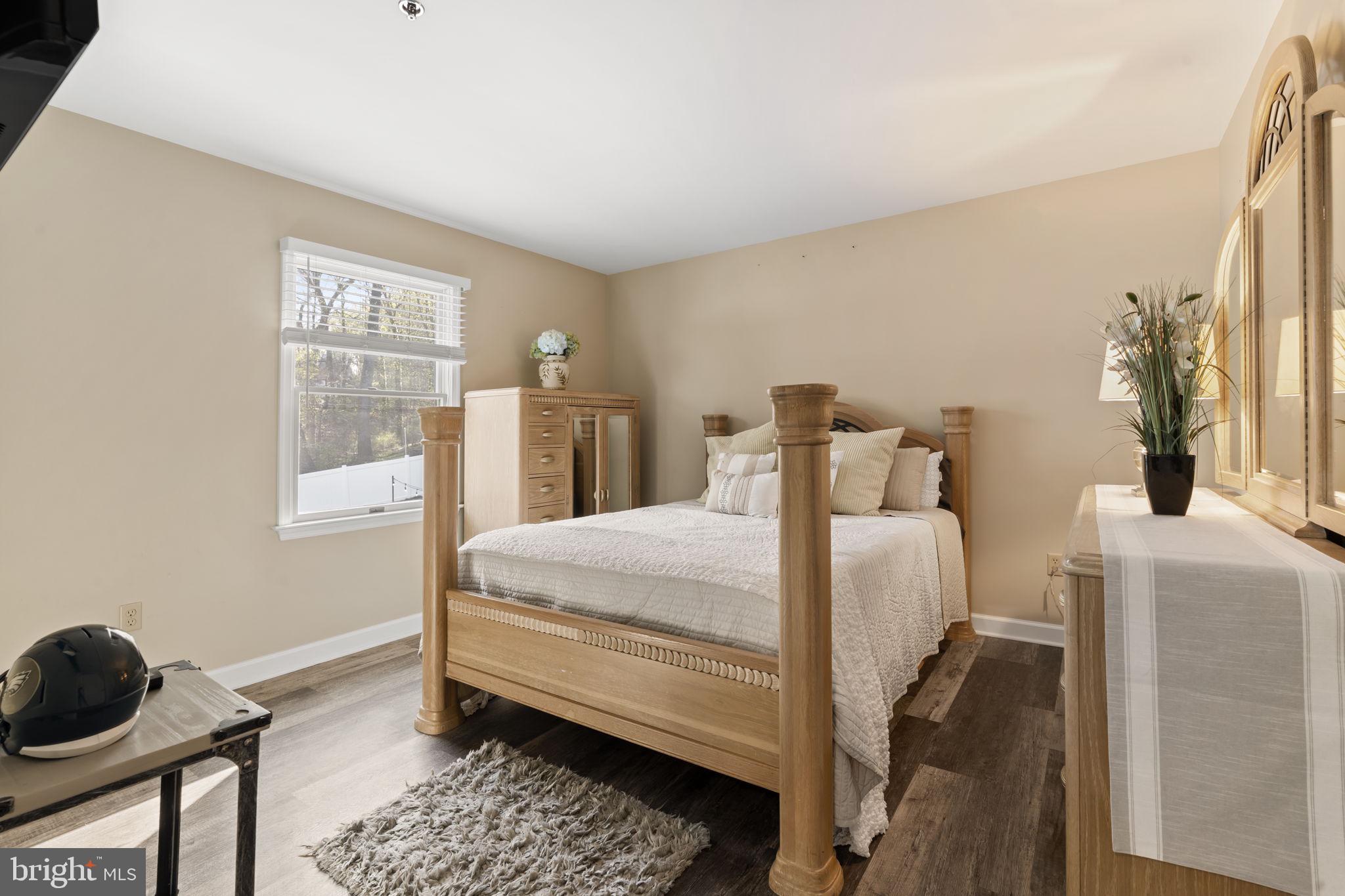 HIGH MEADOW - Residential