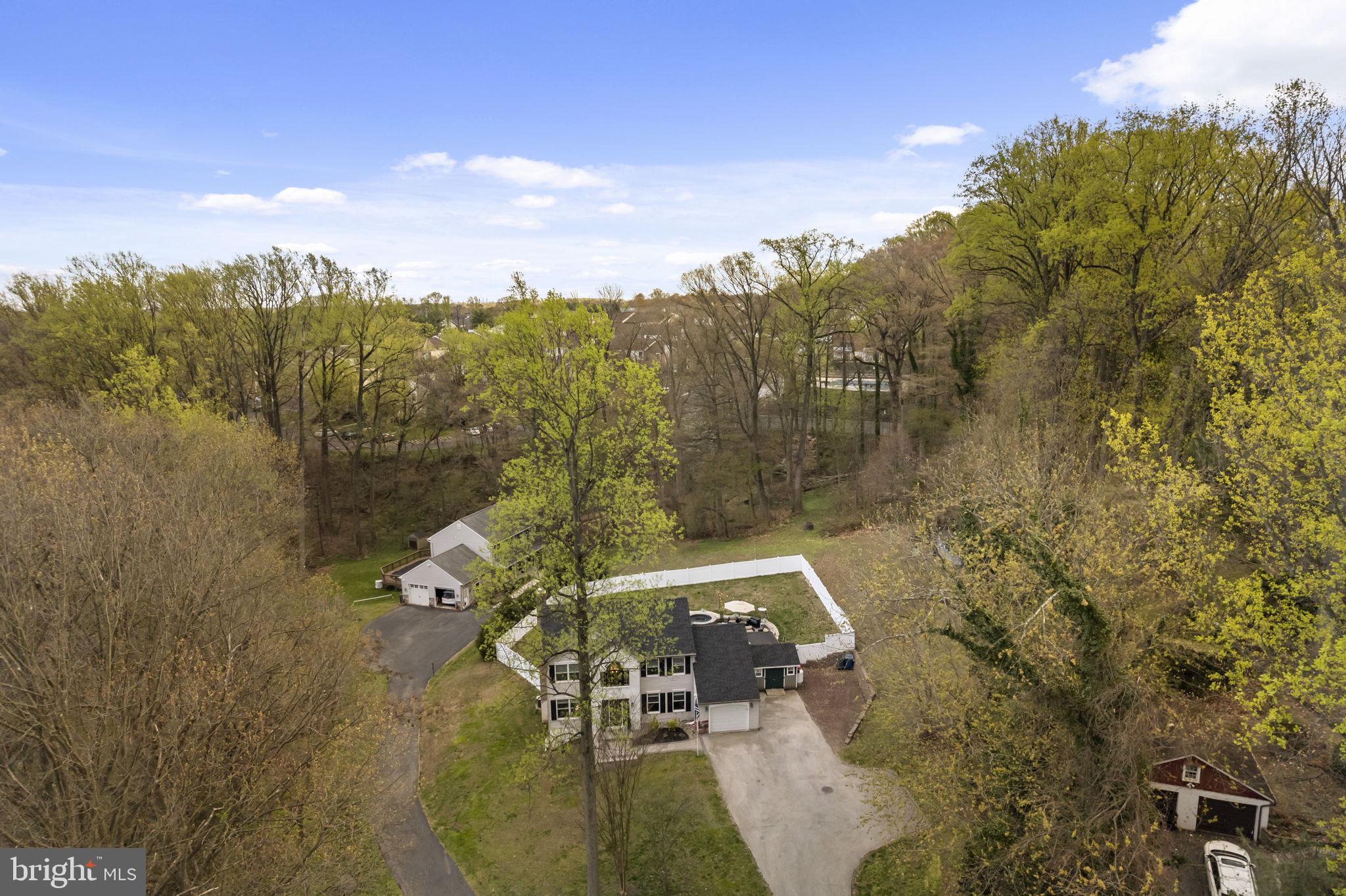 HIGH MEADOW - Residential