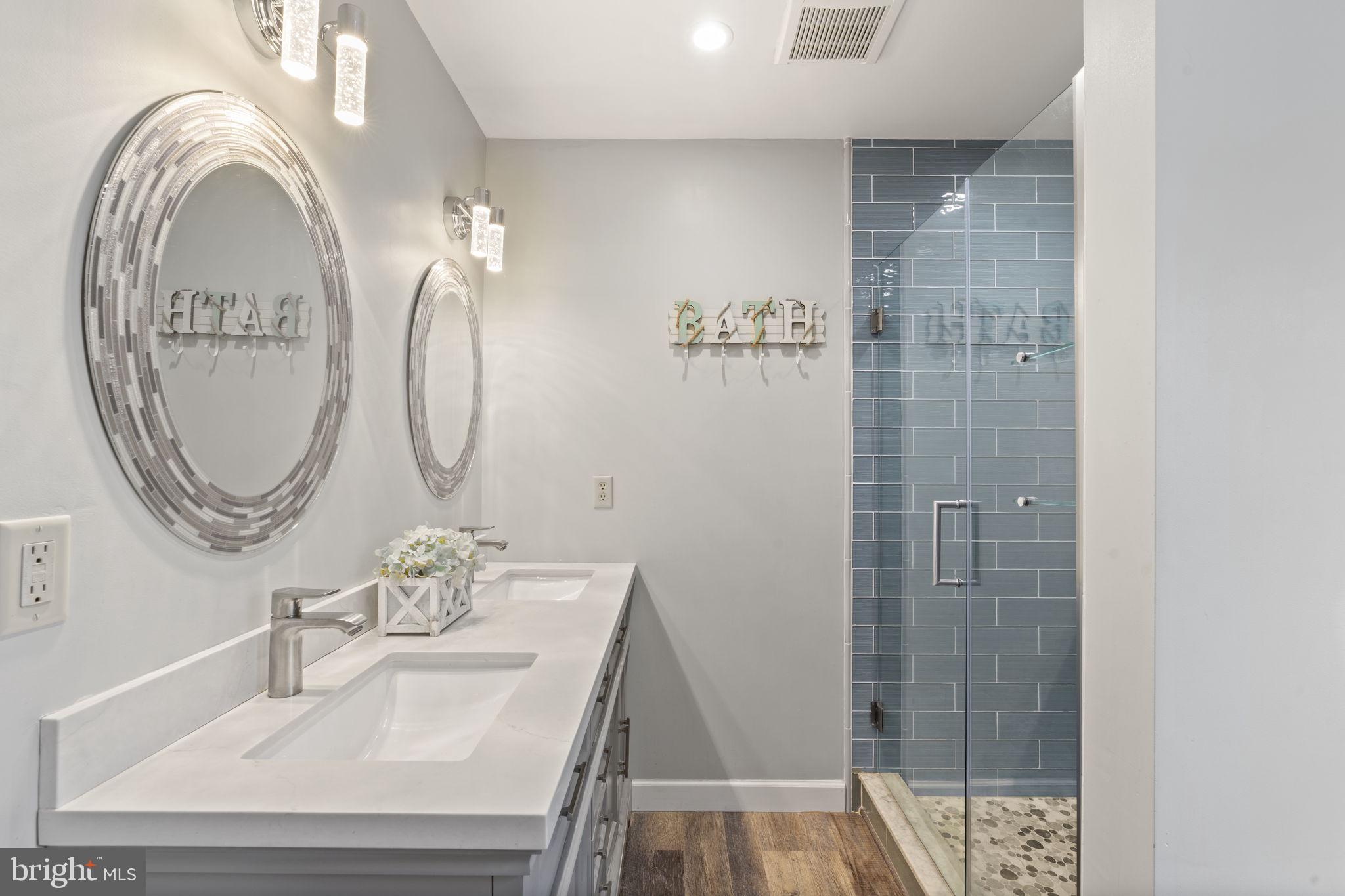 HIGH MEADOW - Residential