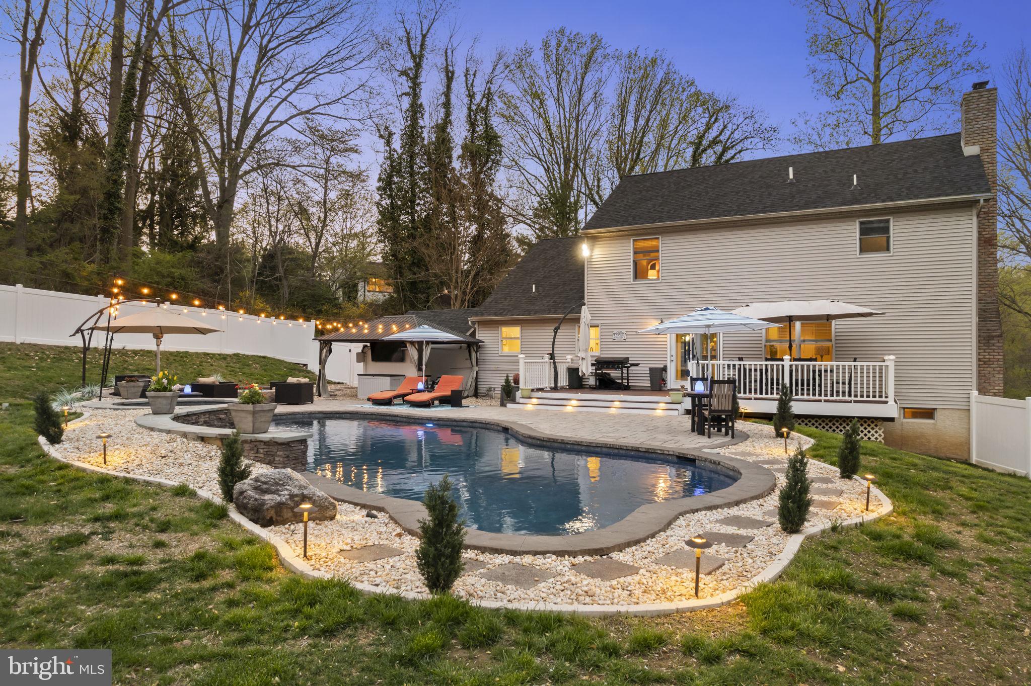 HIGH MEADOW - Residential