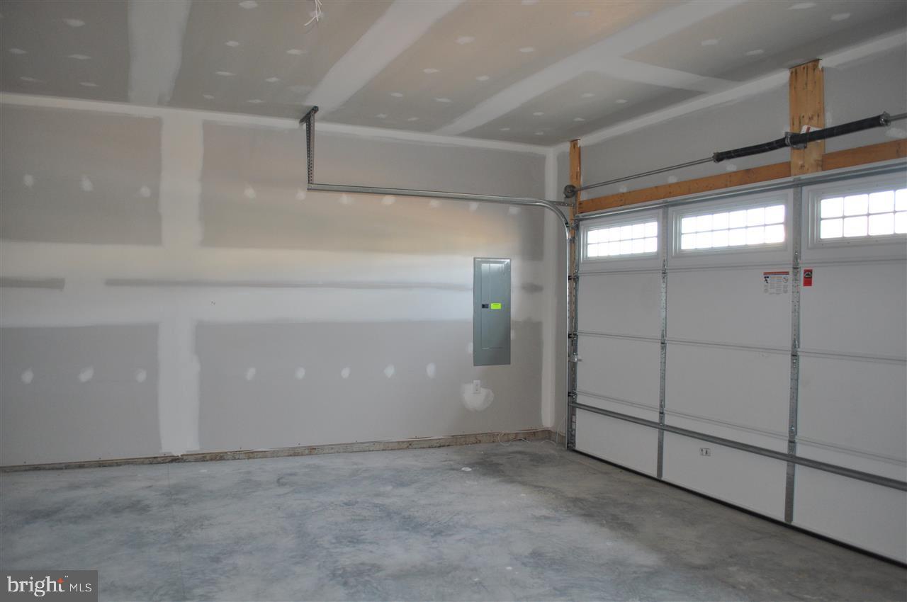 CHESTNUT VALLEY - Residential