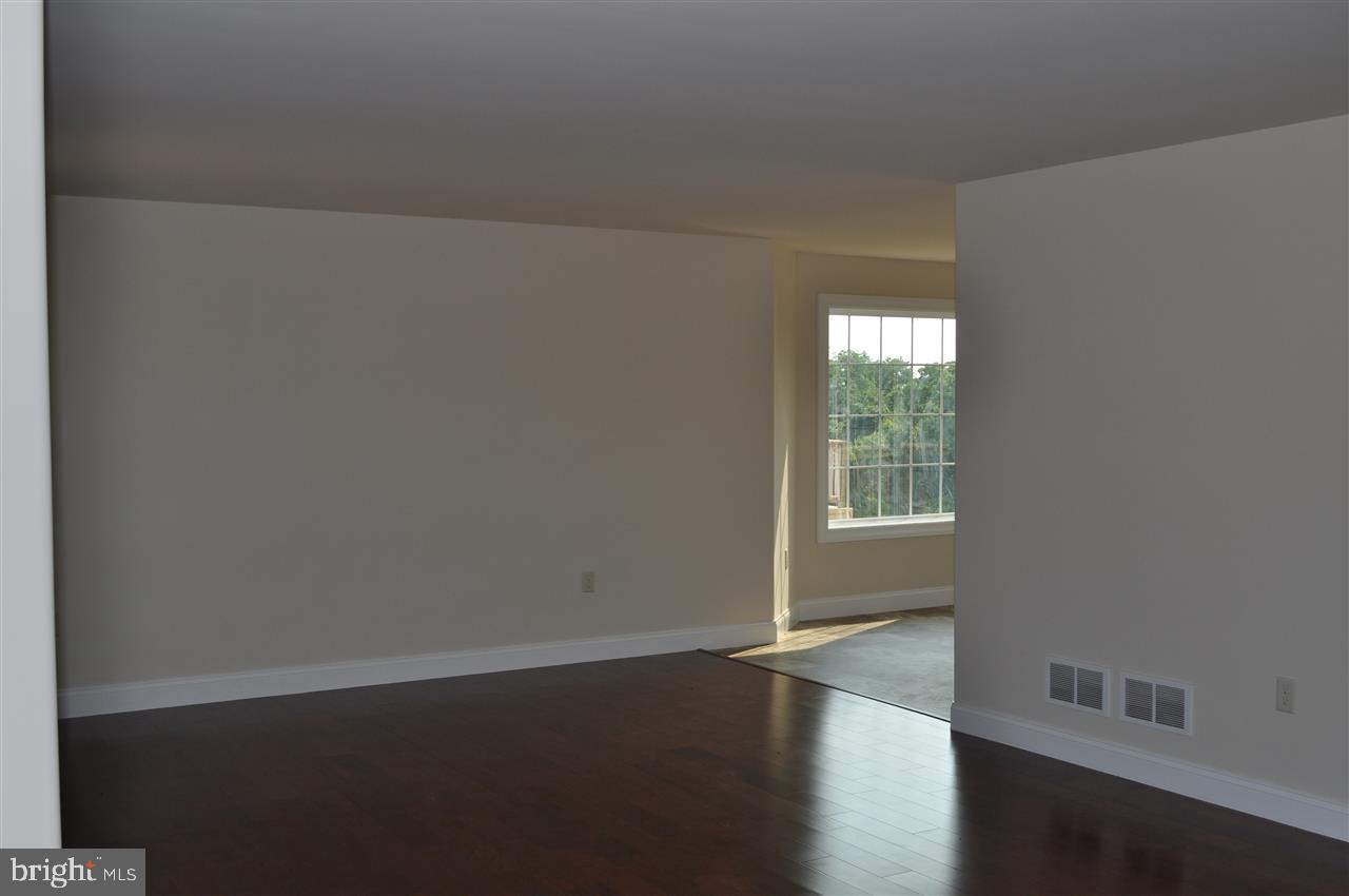 CHESTNUT VALLEY - Residential