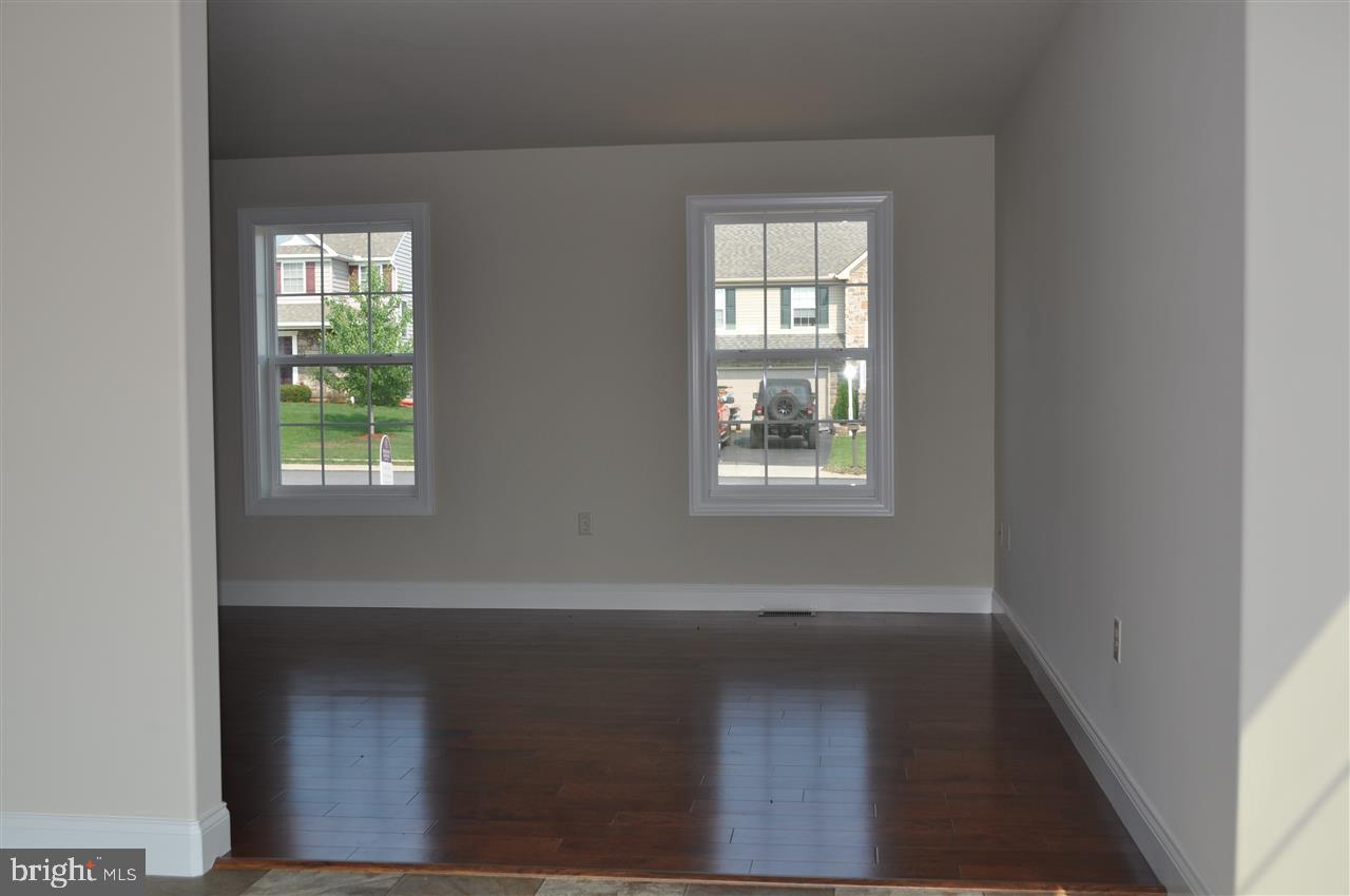 CHESTNUT VALLEY - Residential