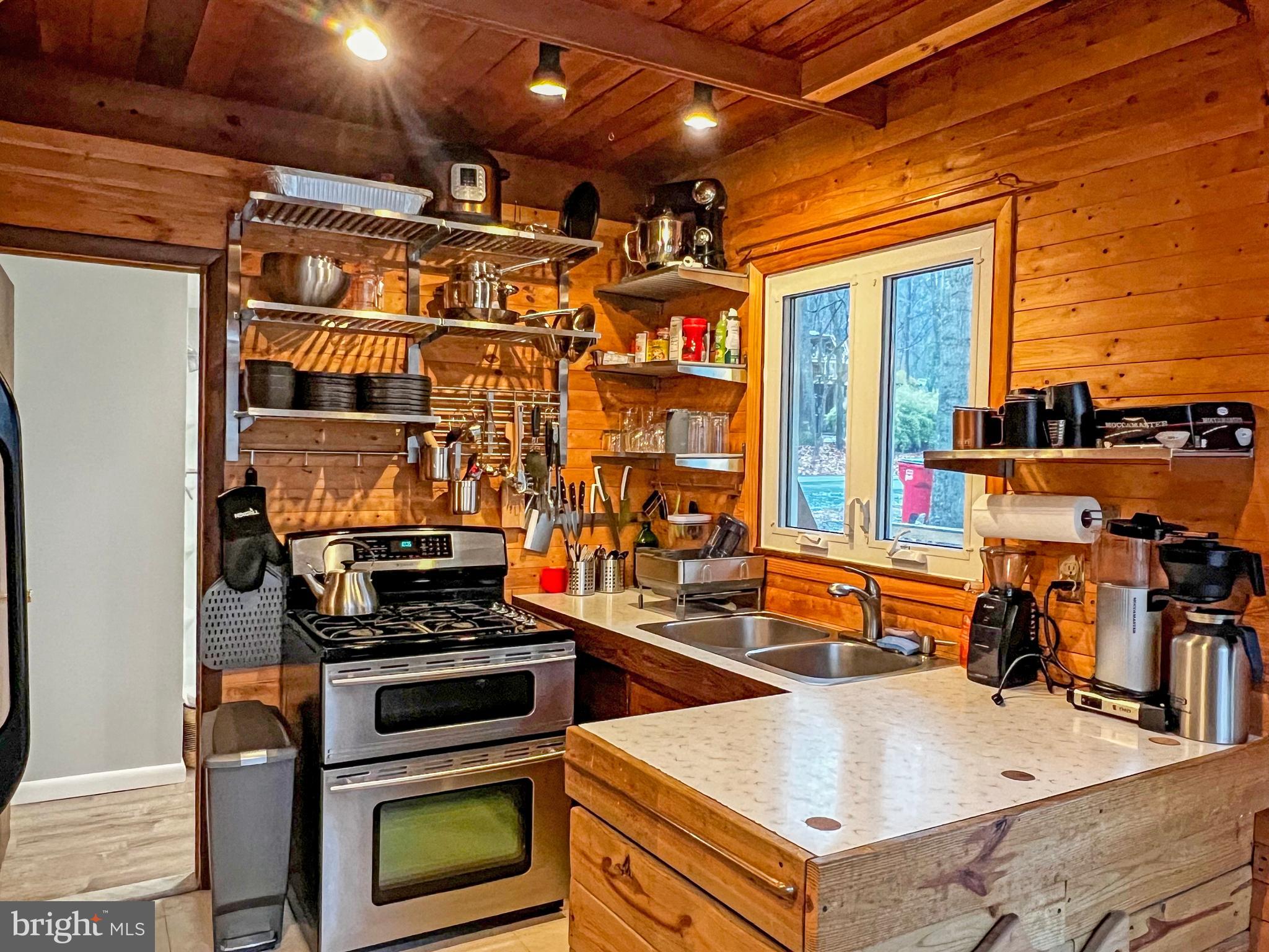 SHANNONDALE - Residential