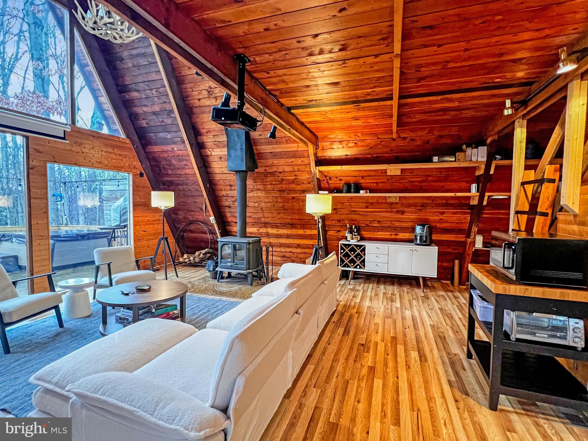 SHANNONDALE - Residential