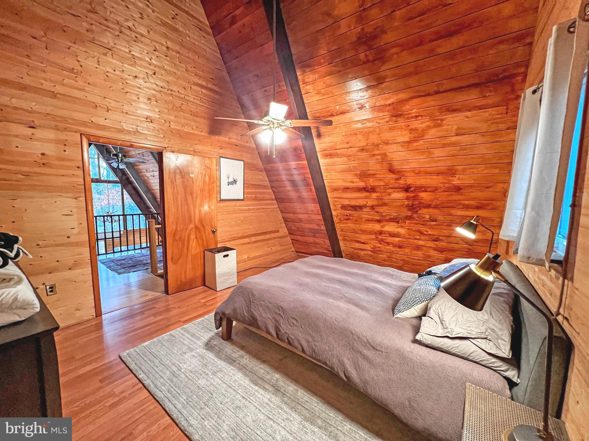 SHANNONDALE - Residential