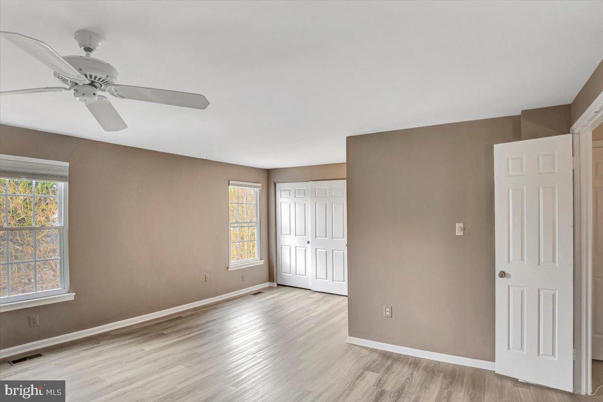 PADONIA COMPLEX - Residential Lease