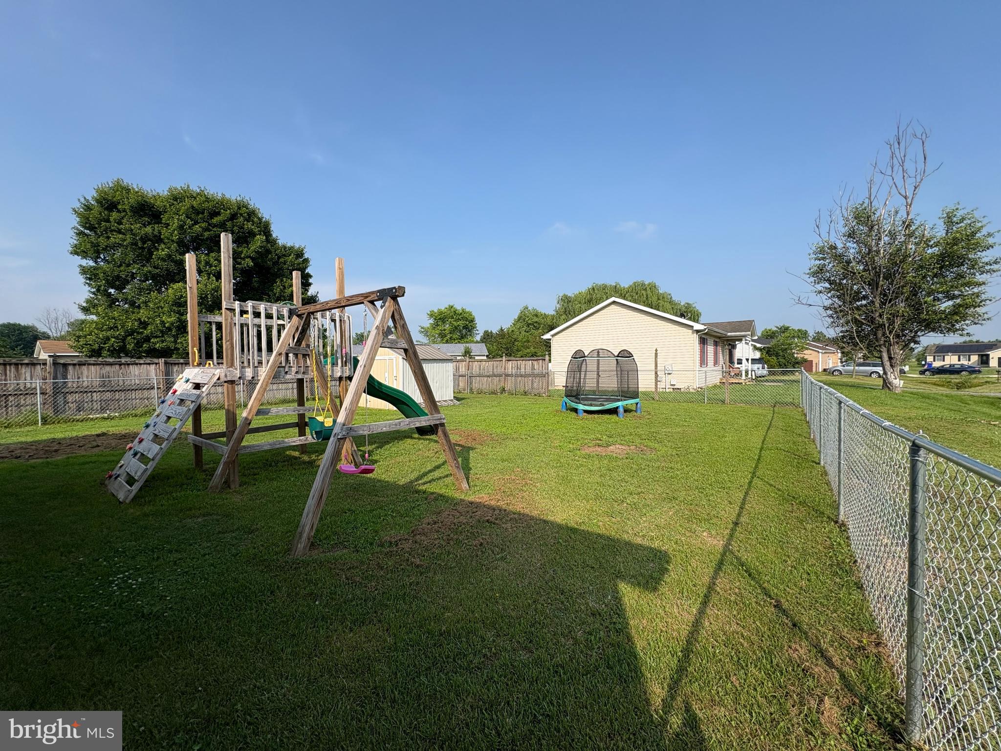 KNIGHTS LANDING - Residential