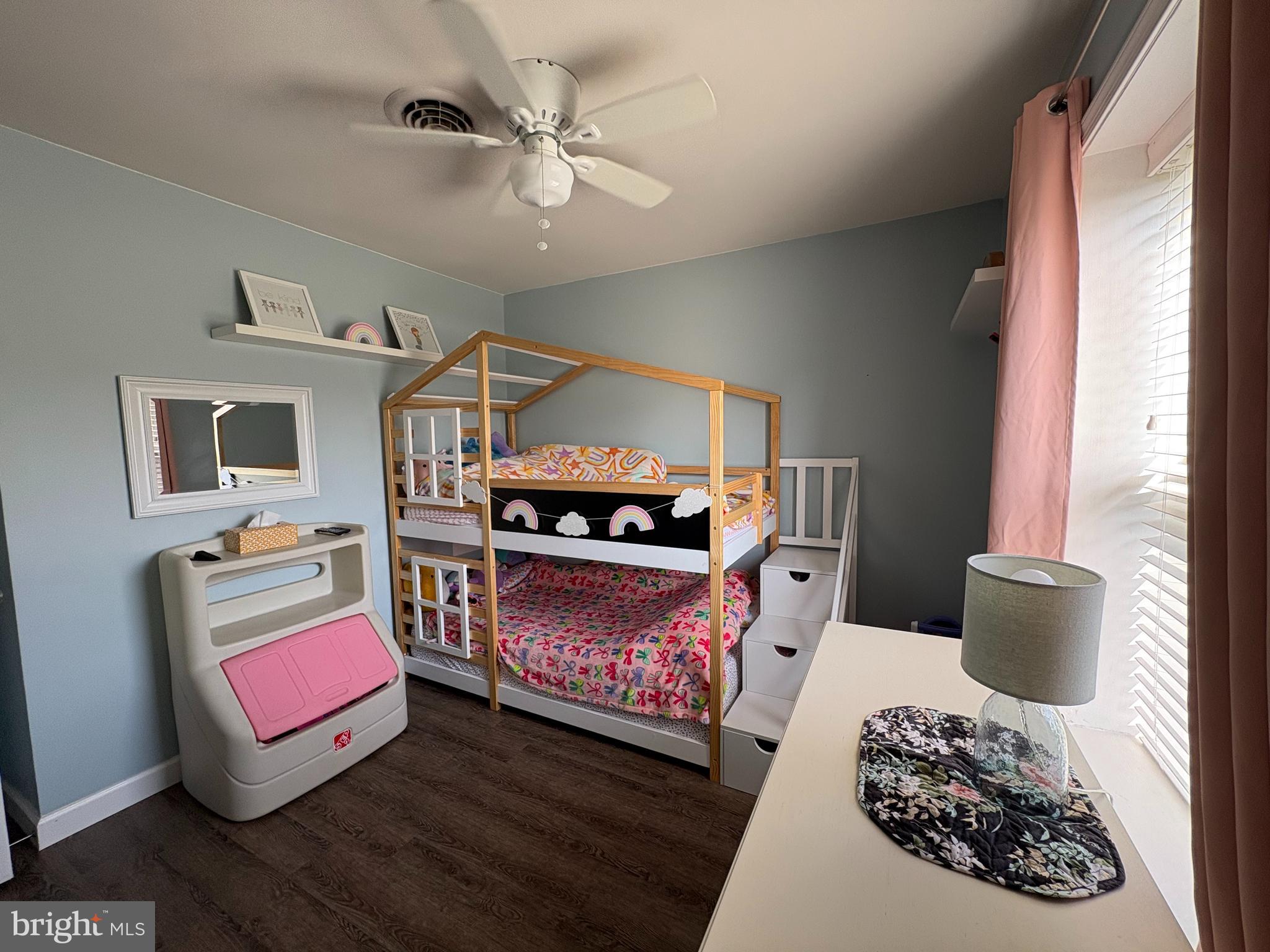 KNIGHTS LANDING - Residential