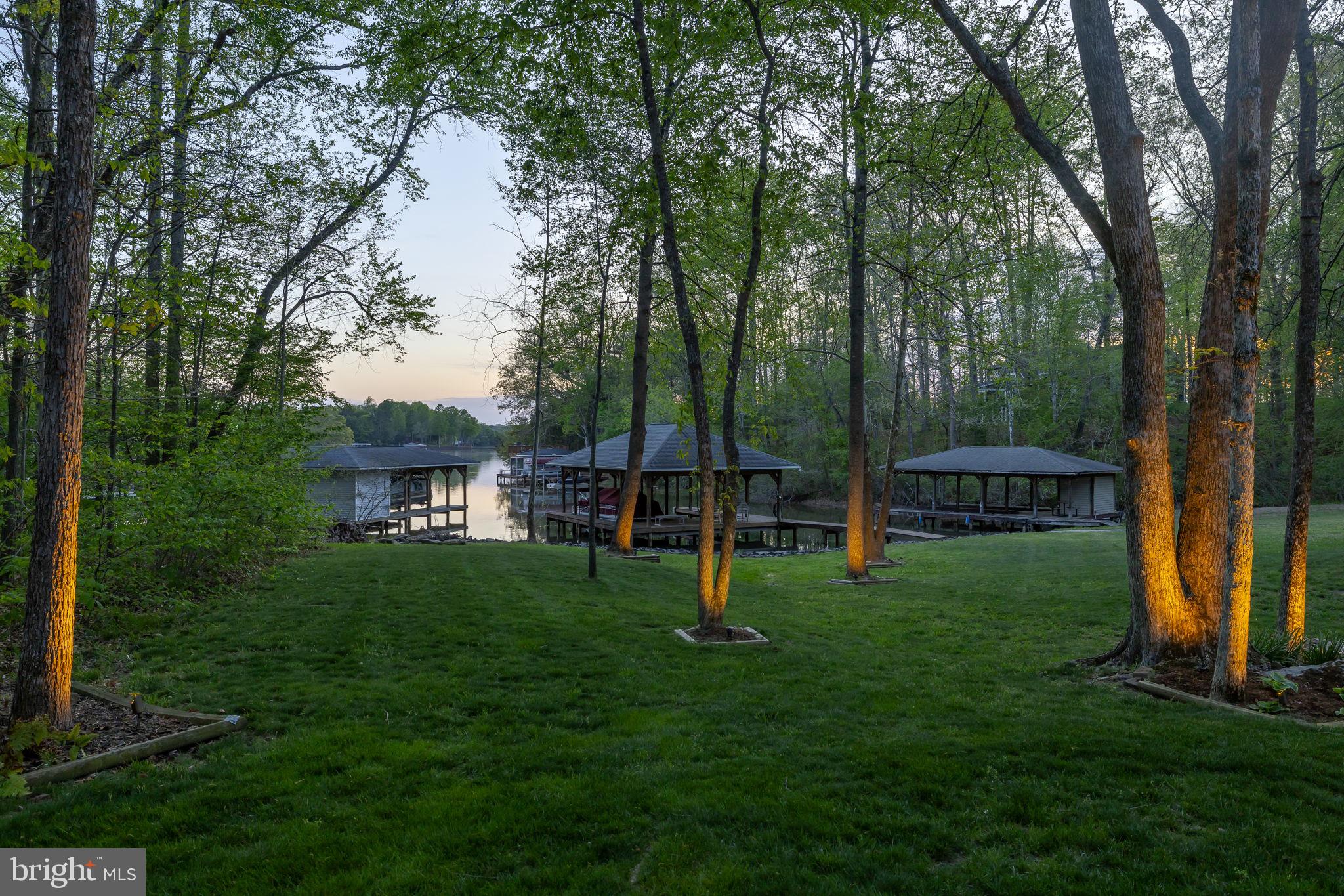 SARA SCOTT ESTATE - Residential