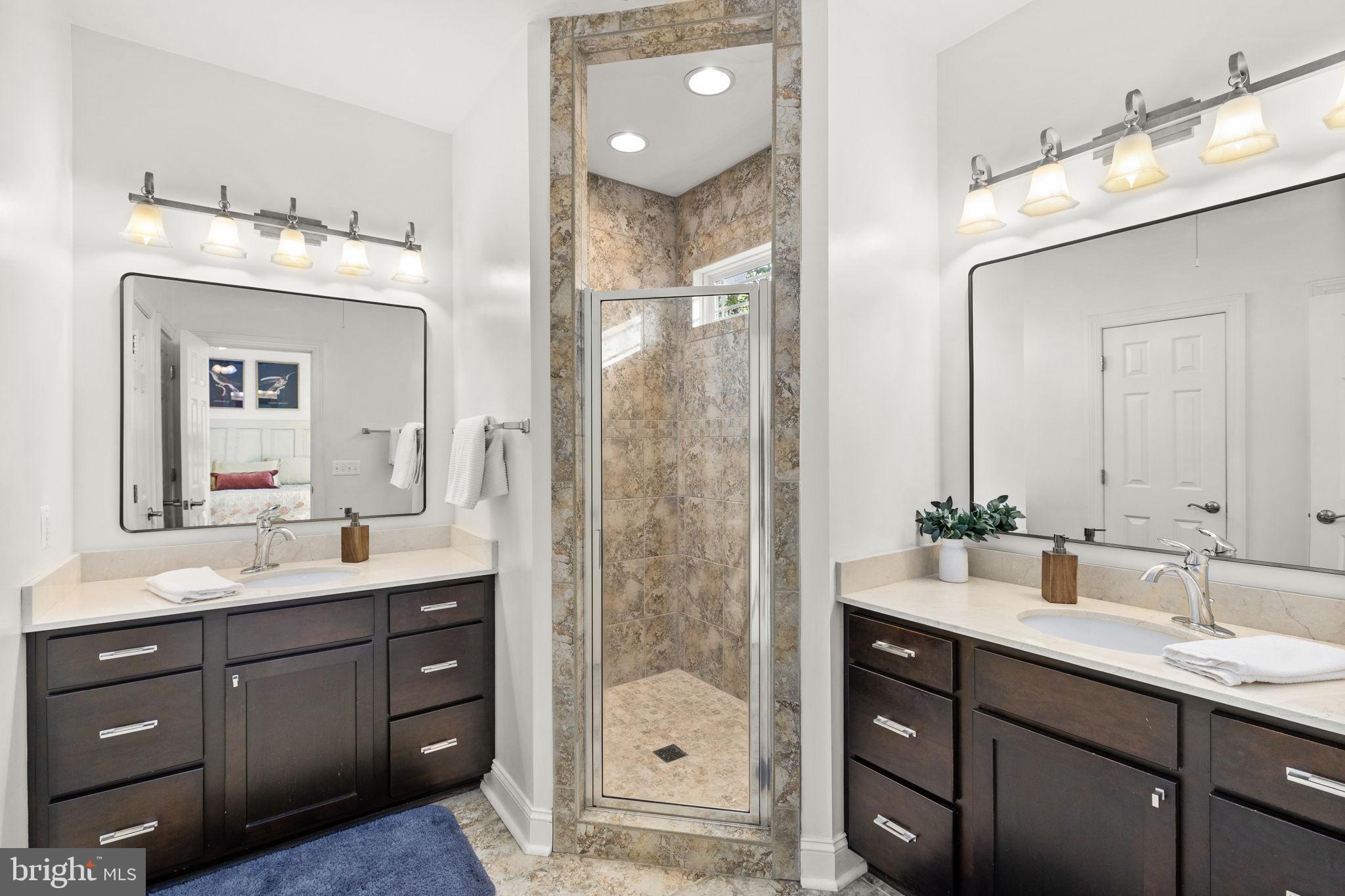 SARA SCOTT ESTATE - Residential