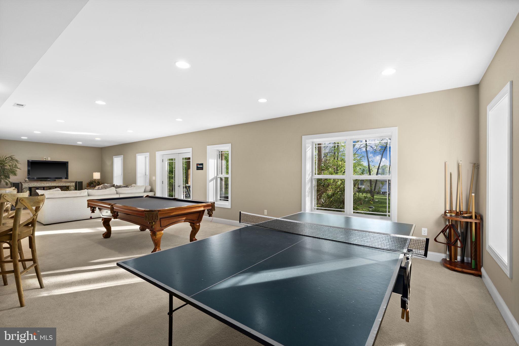 SARA SCOTT ESTATE - Residential