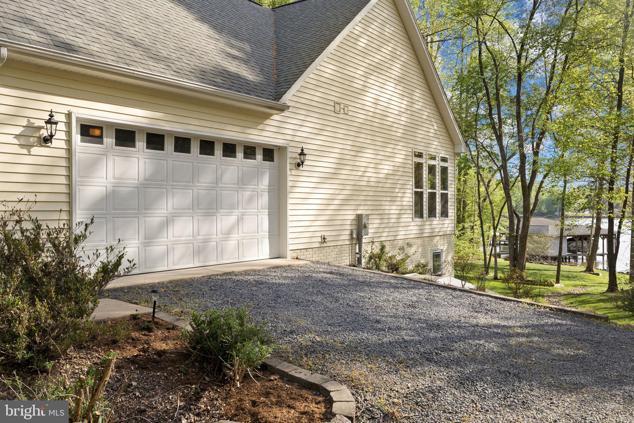 SARA SCOTT ESTATE - Residential