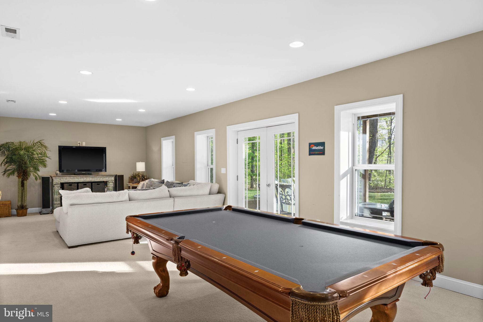 SARA SCOTT ESTATE - Residential