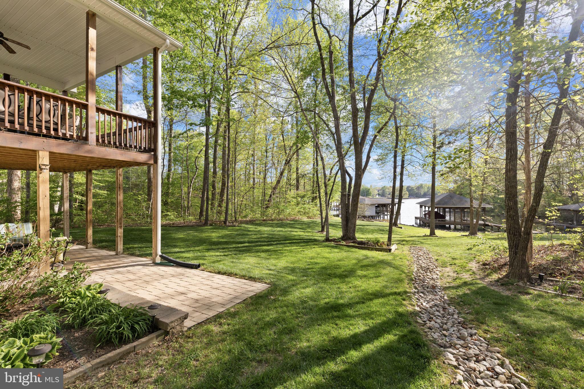 SARA SCOTT ESTATE - Residential