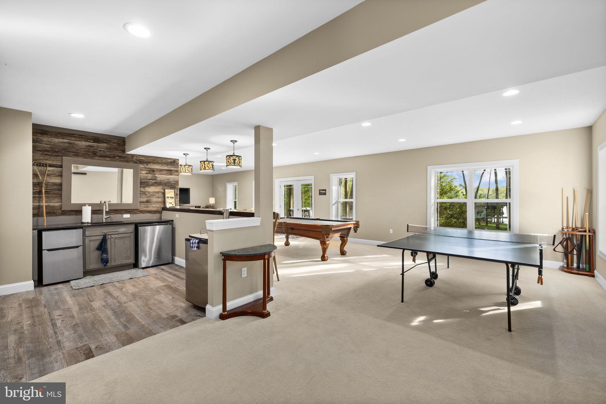 SARA SCOTT ESTATE - Residential