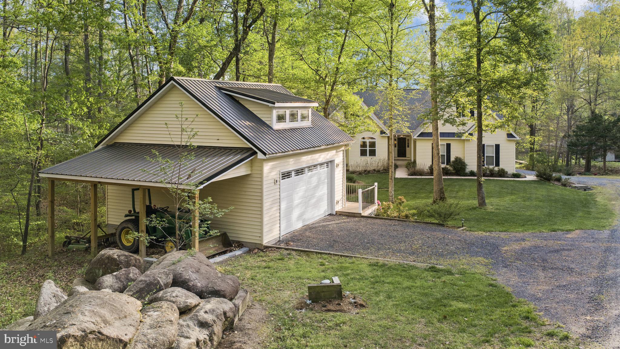 SARA SCOTT ESTATE - Residential