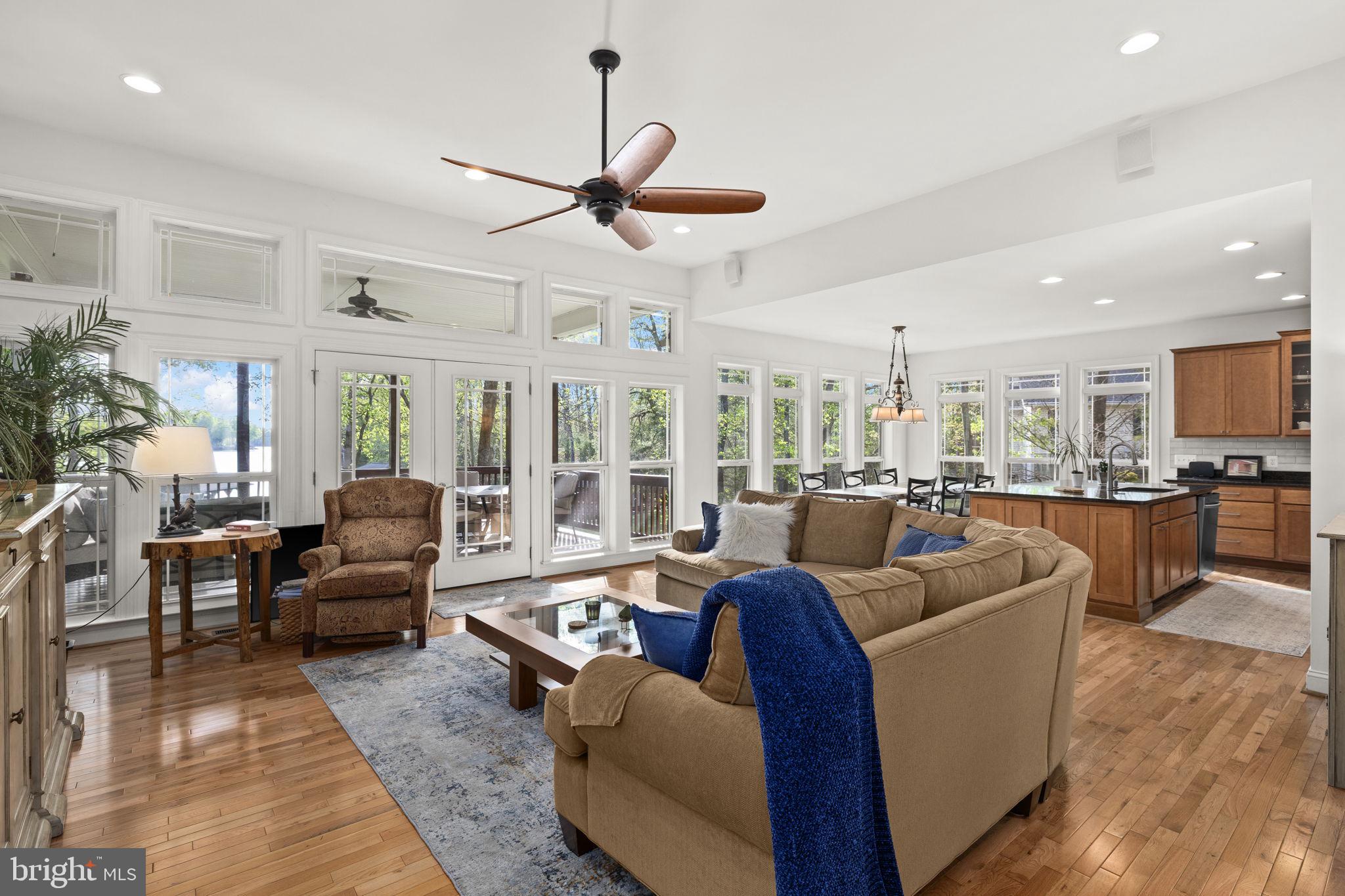 SARA SCOTT ESTATE - Residential