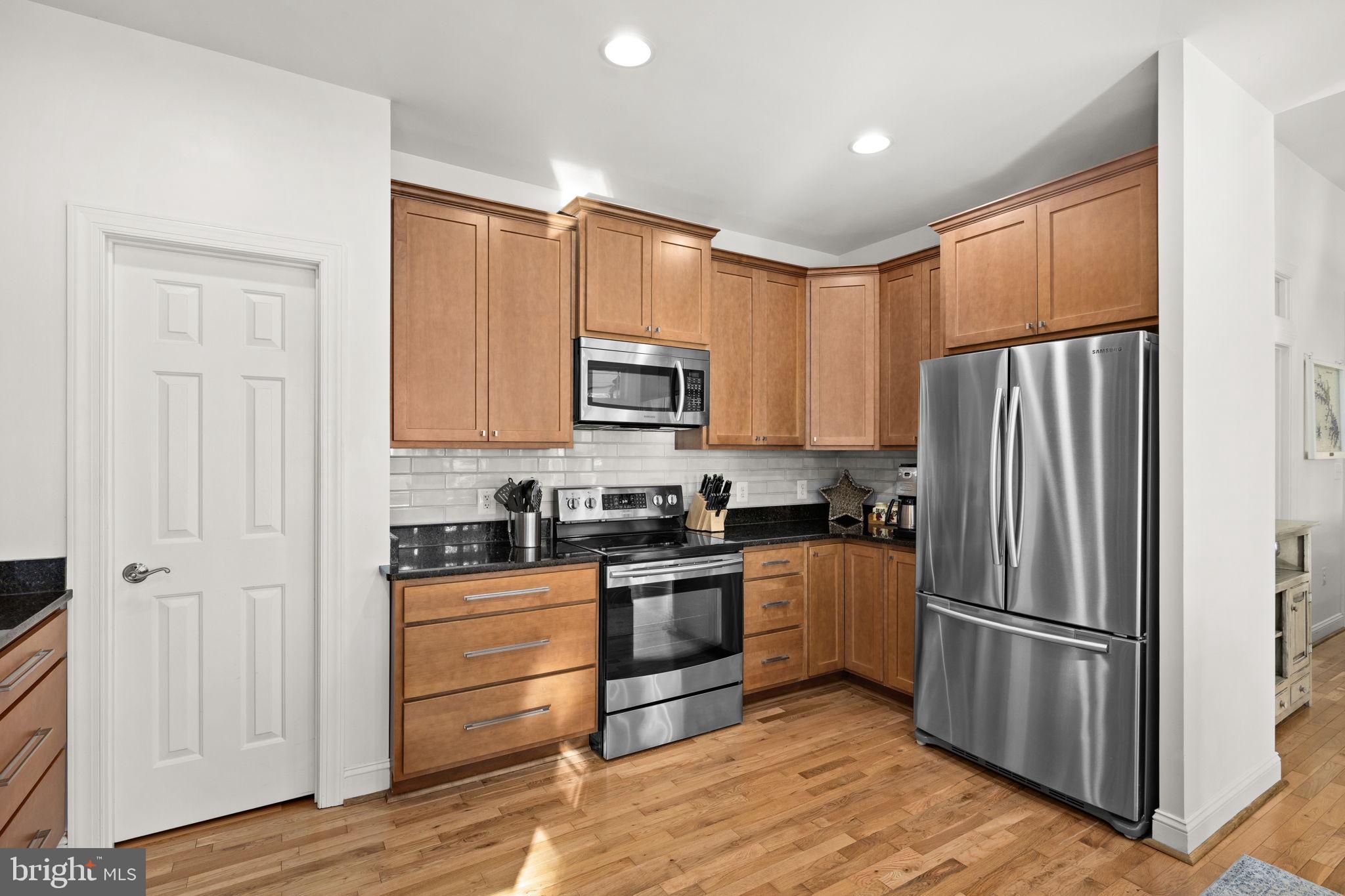 SARA SCOTT ESTATE - Residential