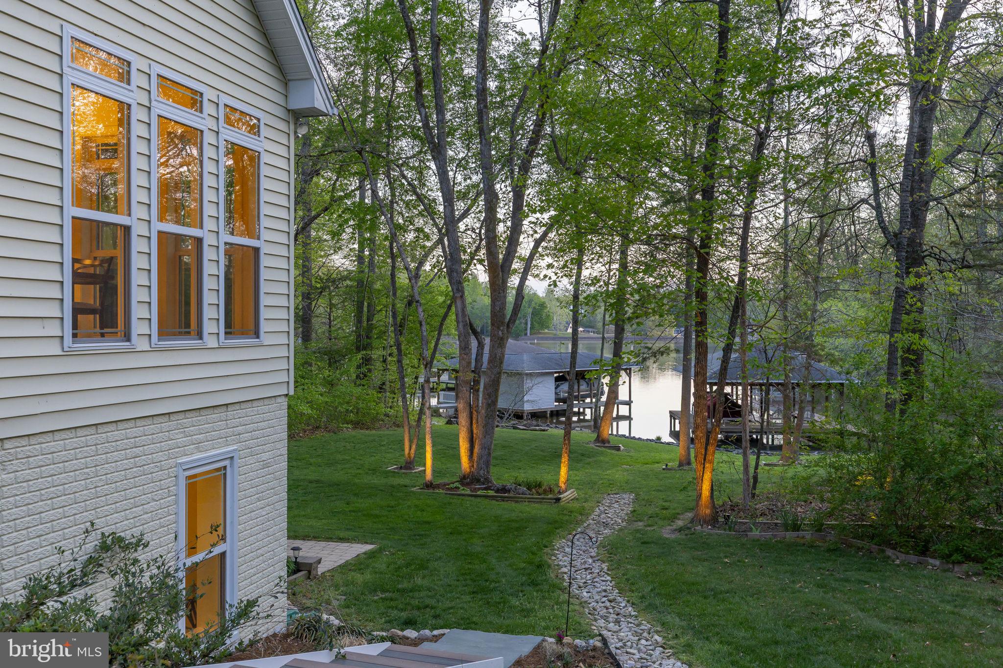 SARA SCOTT ESTATE - Residential