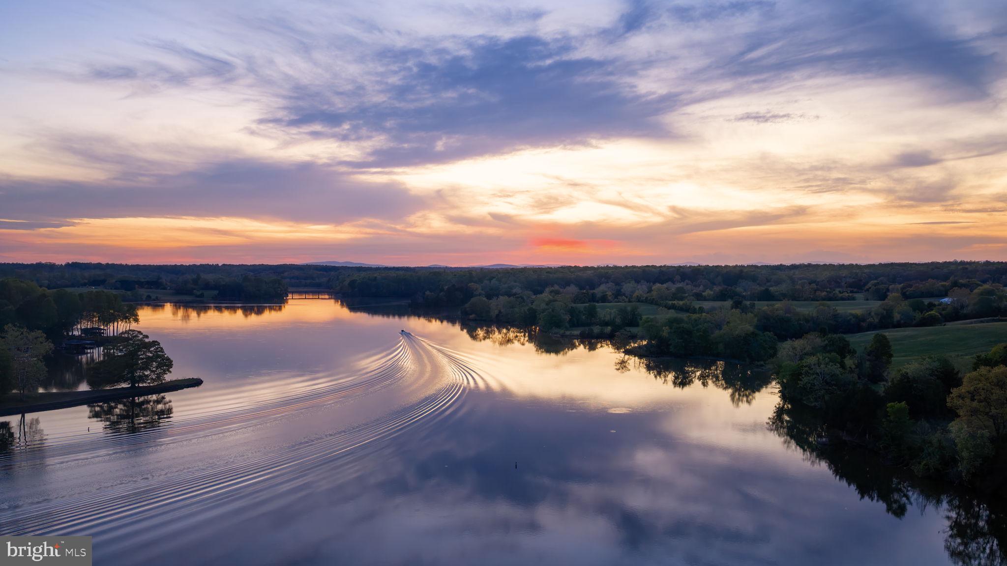 SARA SCOTT ESTATE - Residential