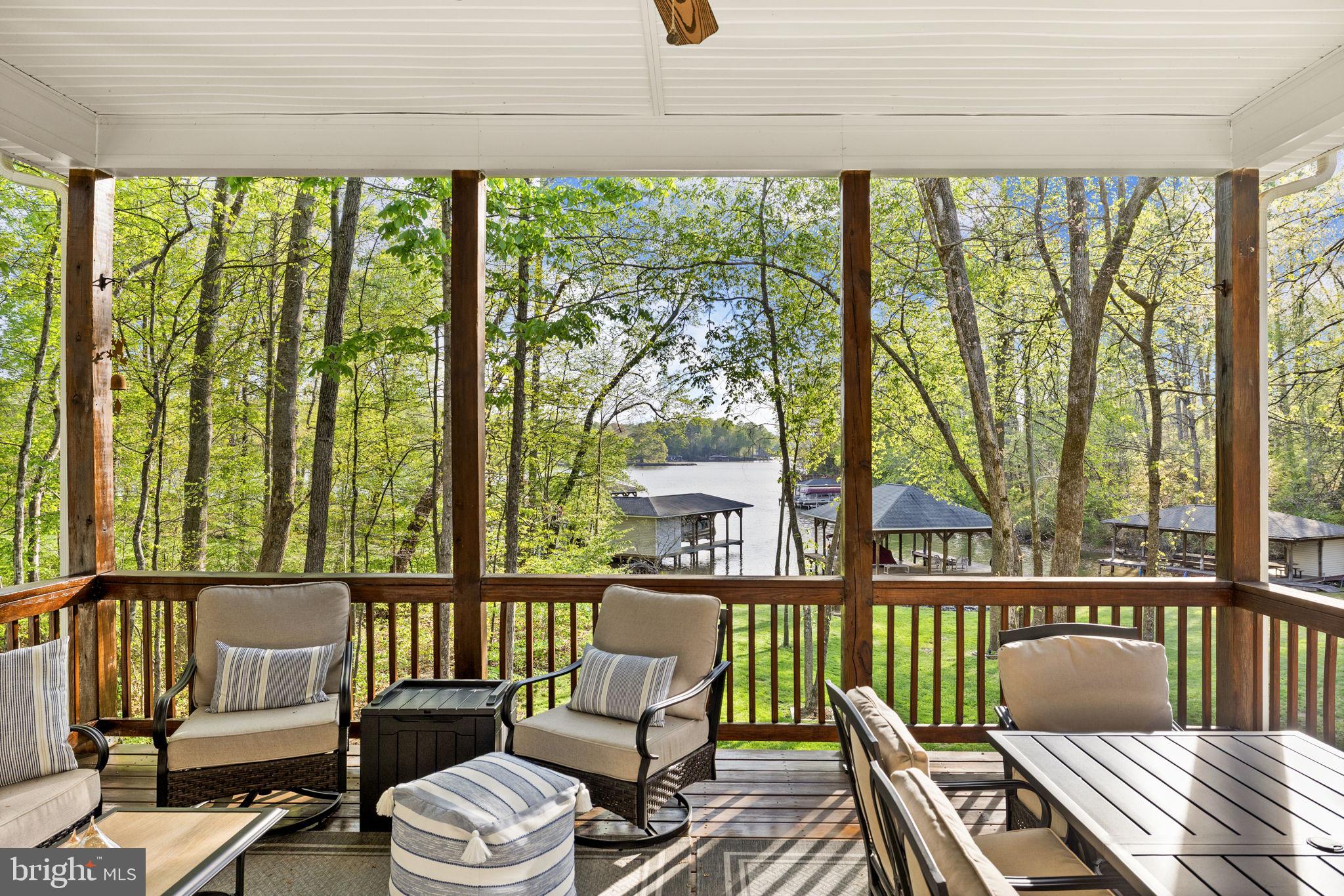 SARA SCOTT ESTATE - Residential