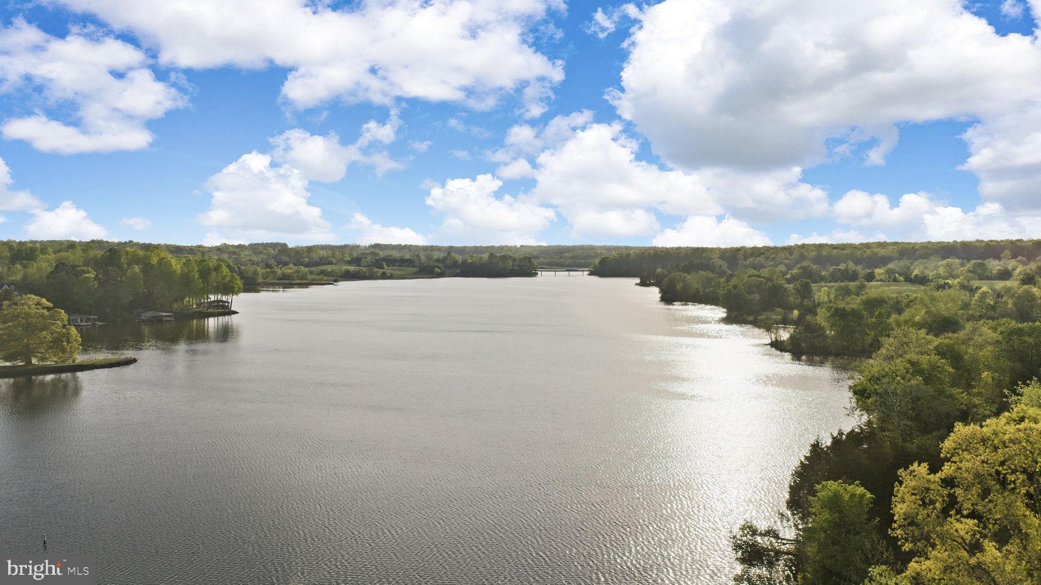 SARA SCOTT ESTATE - Residential