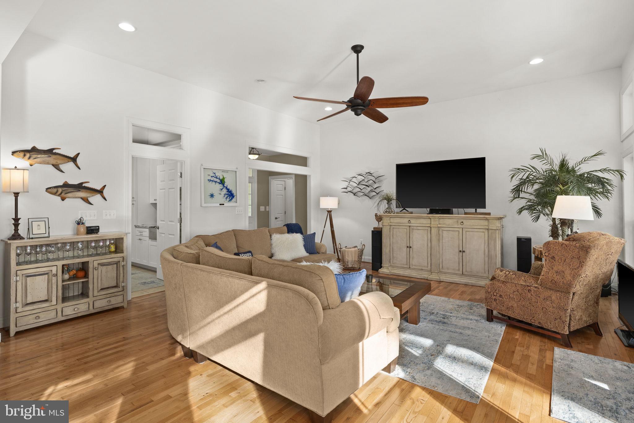 SARA SCOTT ESTATE - Residential