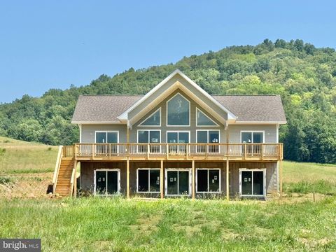 Homes For Sale - 742 Joans Quadrangle Road<br/> Warren County, FRONT ROYAL, VA 22630